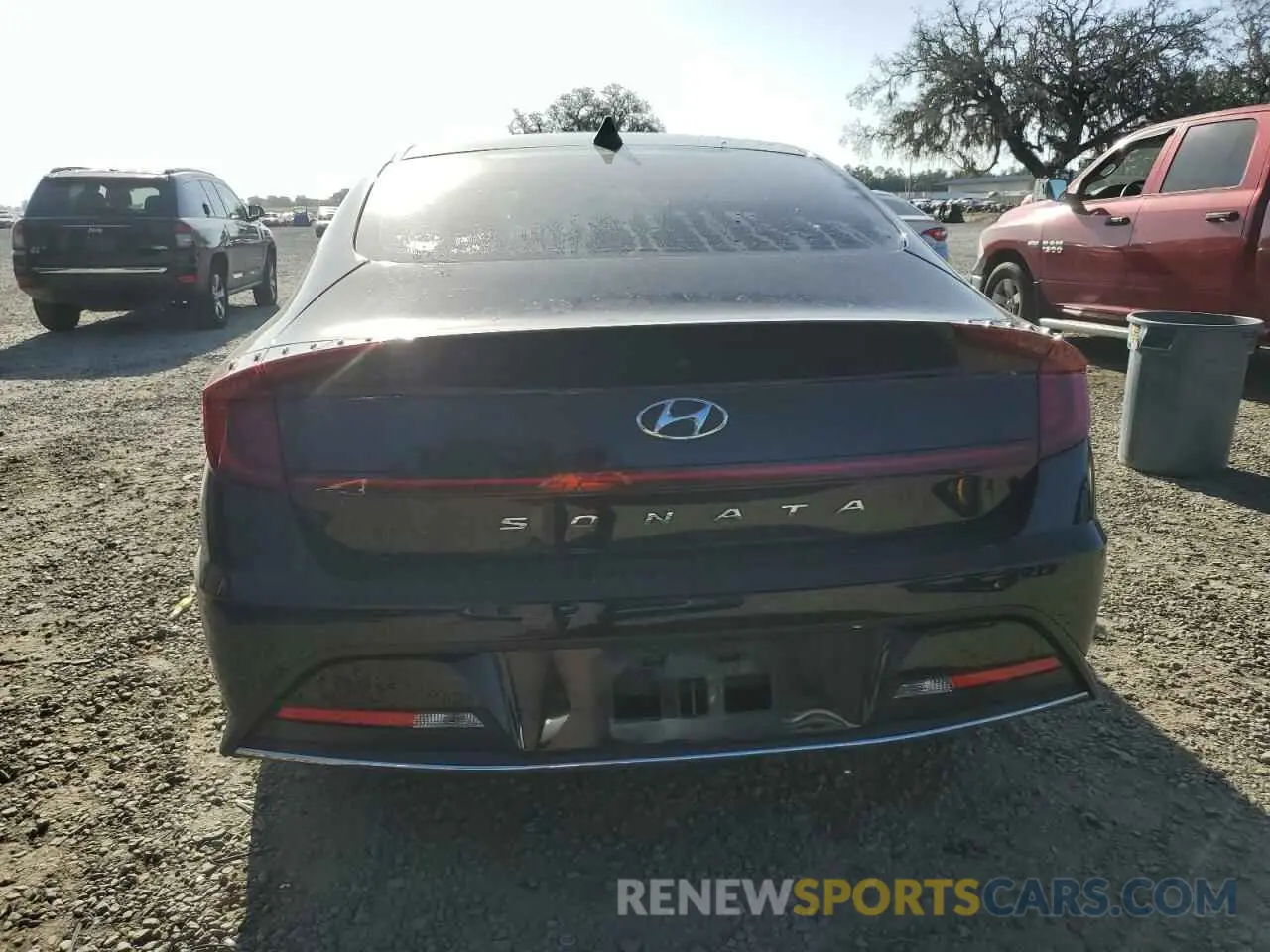 6 fotografías del automóvil dañado 5NPEG4JA3NH134706 HYUNDAI SONATA 2022