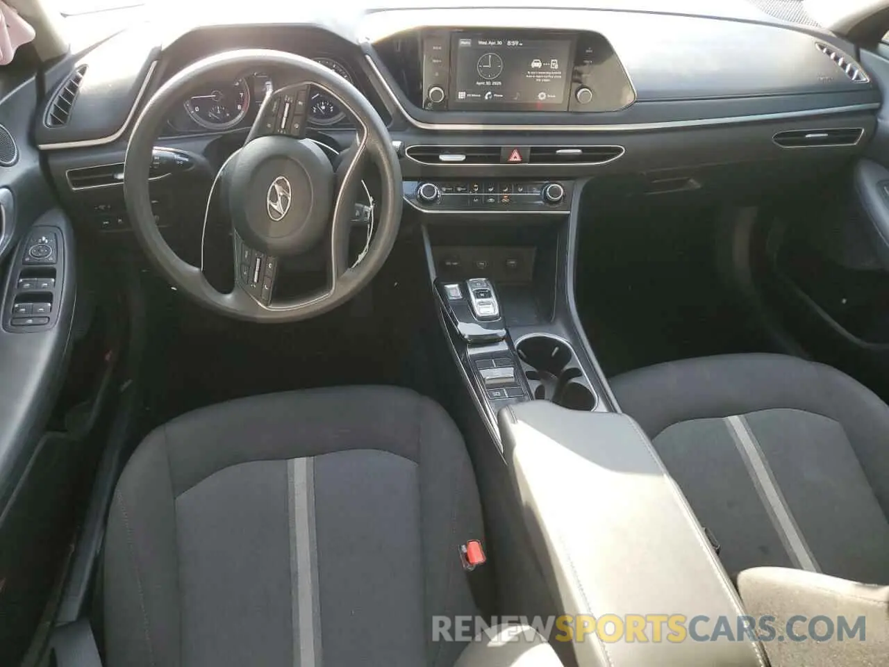 8 fotografías del automóvil dañado 5NPEG4JA3NH134706 HYUNDAI SONATA 2022