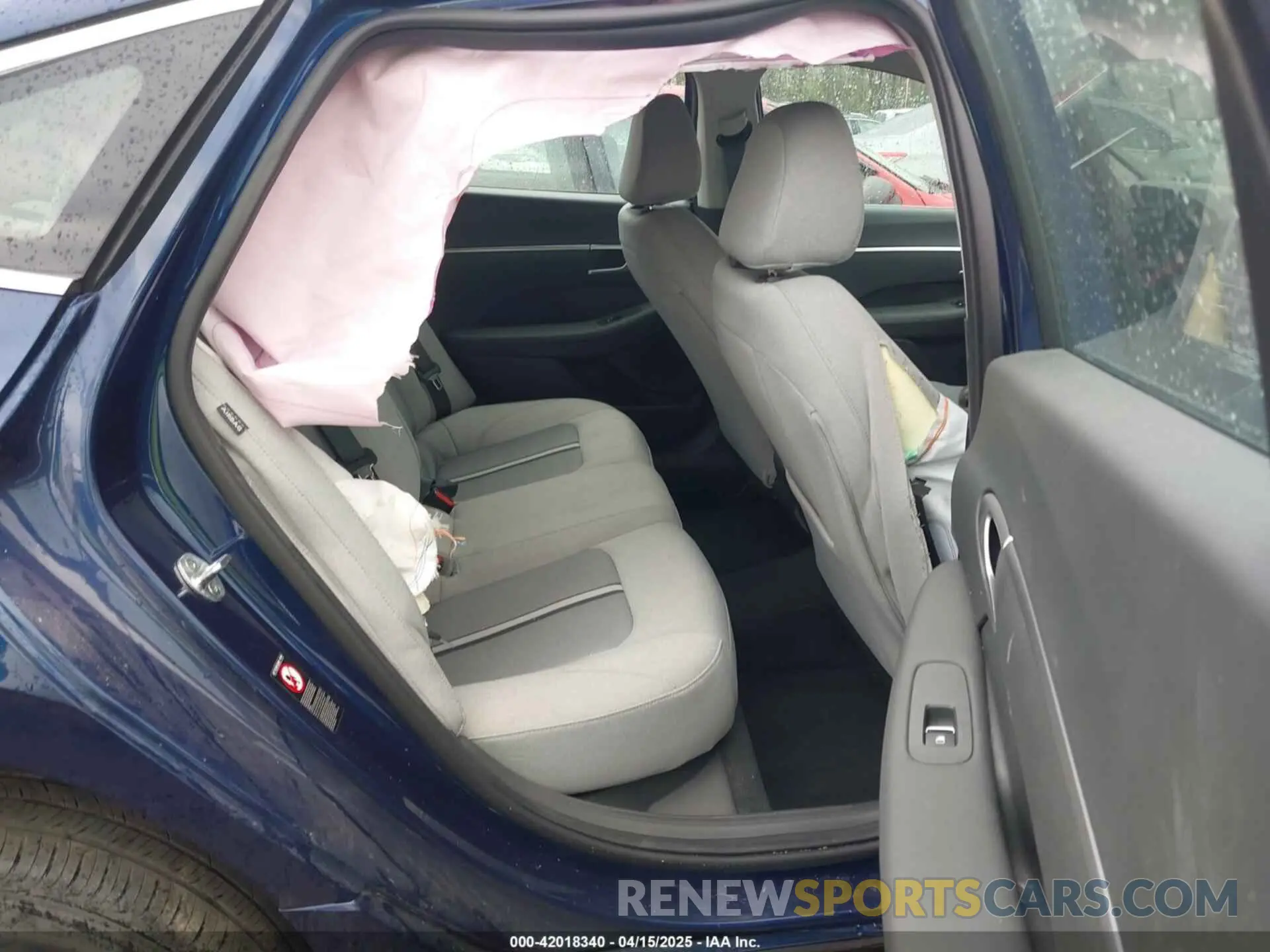 8 fotografías del automóvil dañado 5NPEG4JA3NH146189 HYUNDAI SONATA 2022