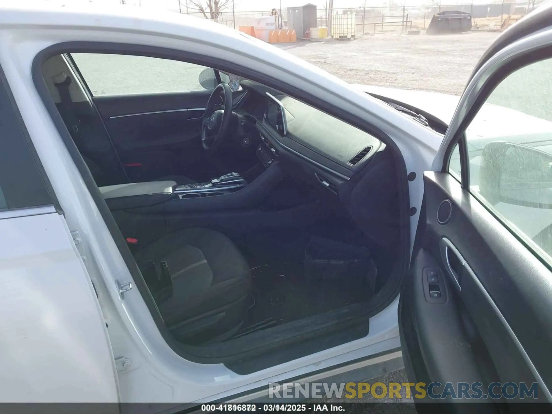 5 fotografías del automóvil dañado 5NPEG4JA7NH133283 HYUNDAI SONATA 2022