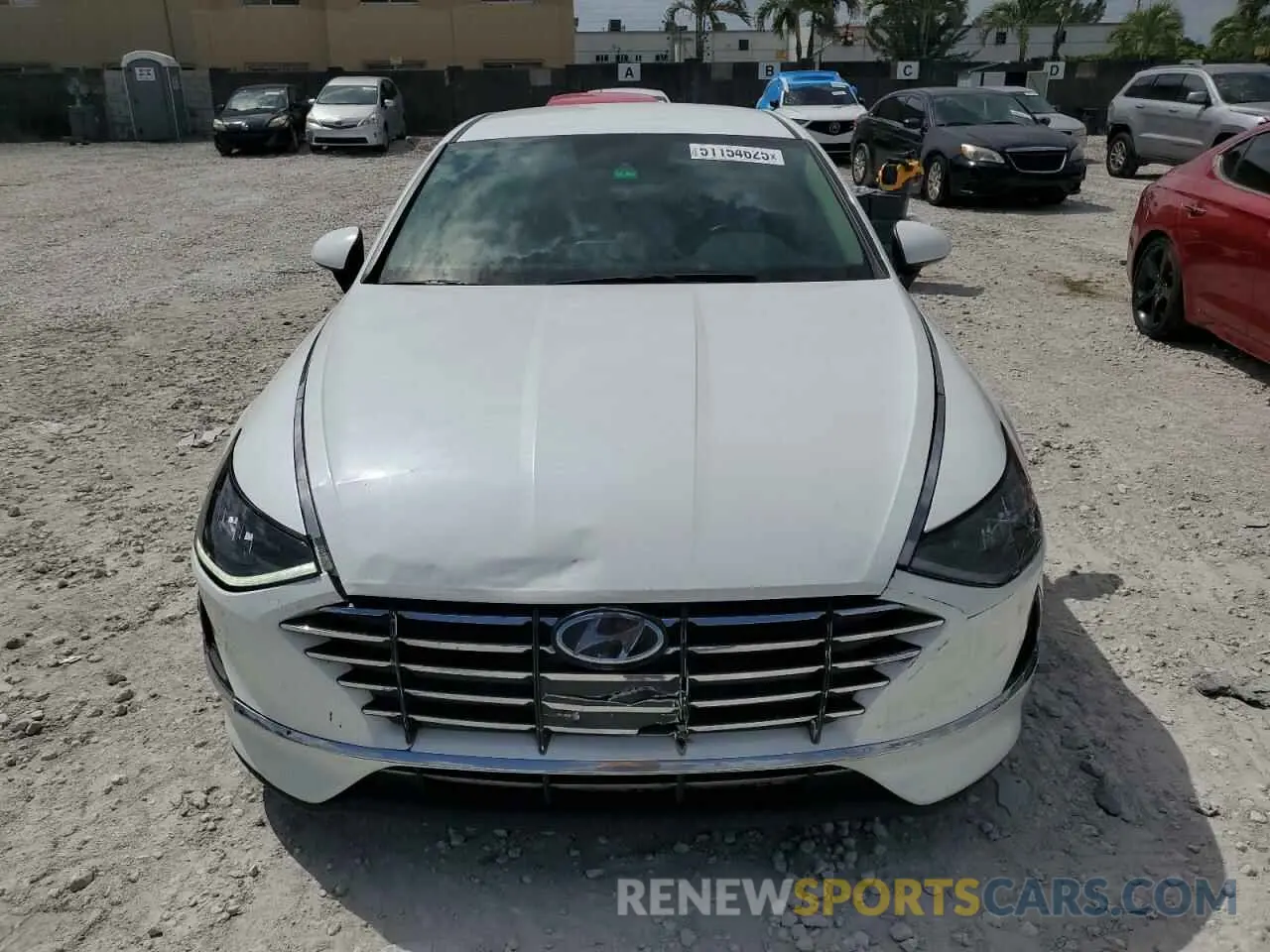 5 fotografías del automóvil dañado 5NPEG4JA7NH133316 HYUNDAI SONATA 2022