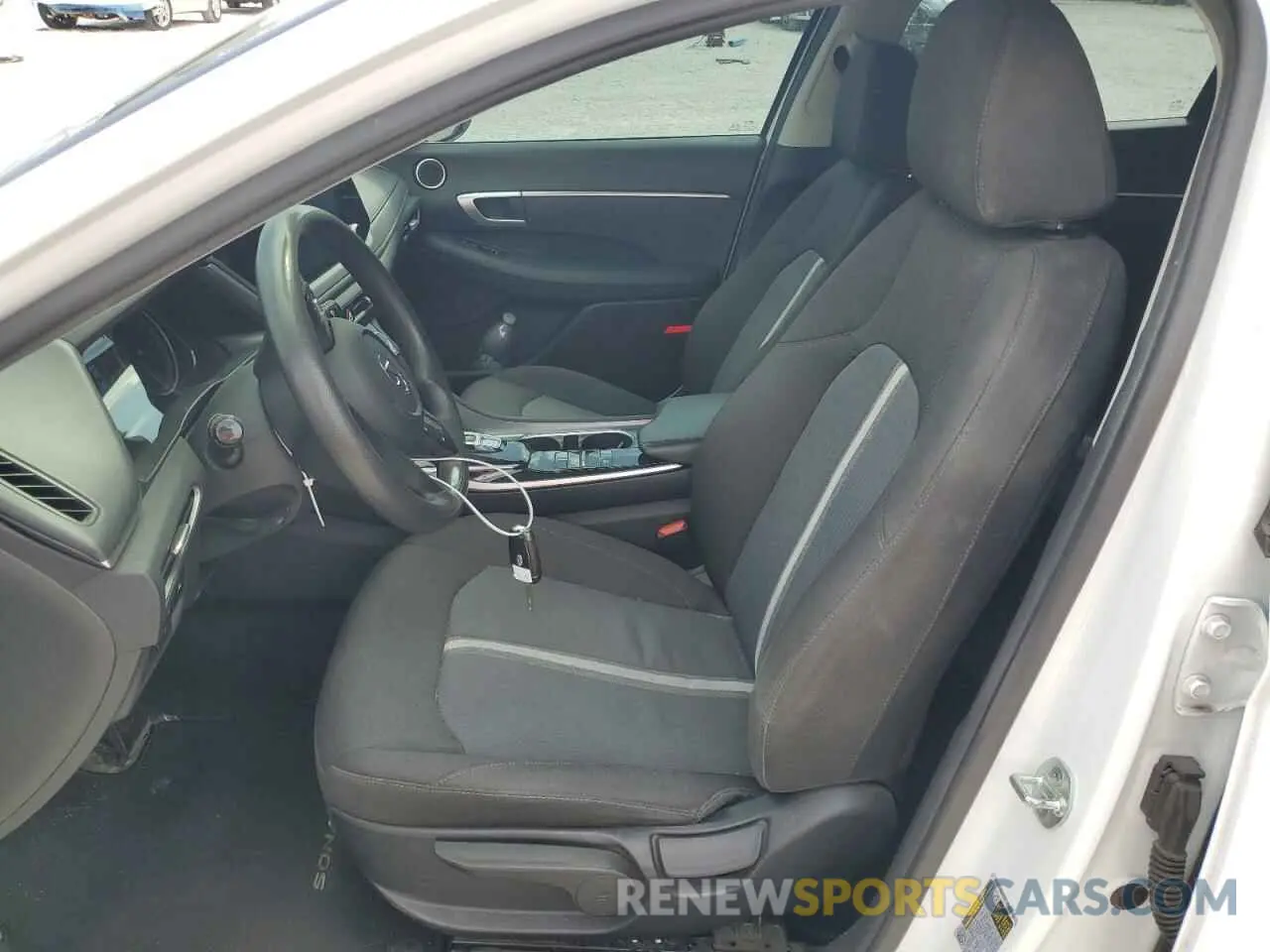 7 fotografías del automóvil dañado 5NPEG4JA7NH133316 HYUNDAI SONATA 2022