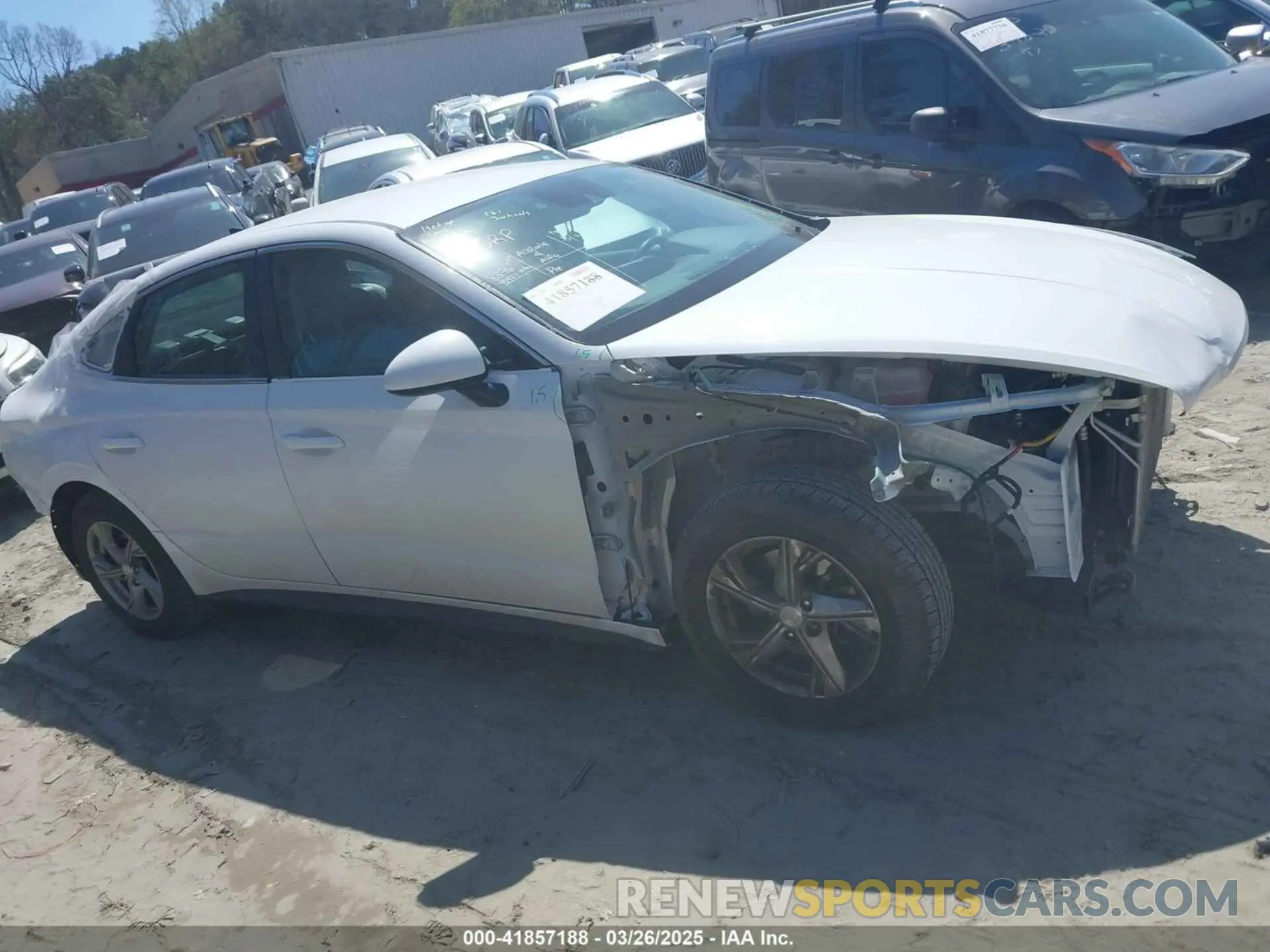 13 fotografías del automóvil dañado 5NPEG4JA9NH135469 HYUNDAI SONATA 2022