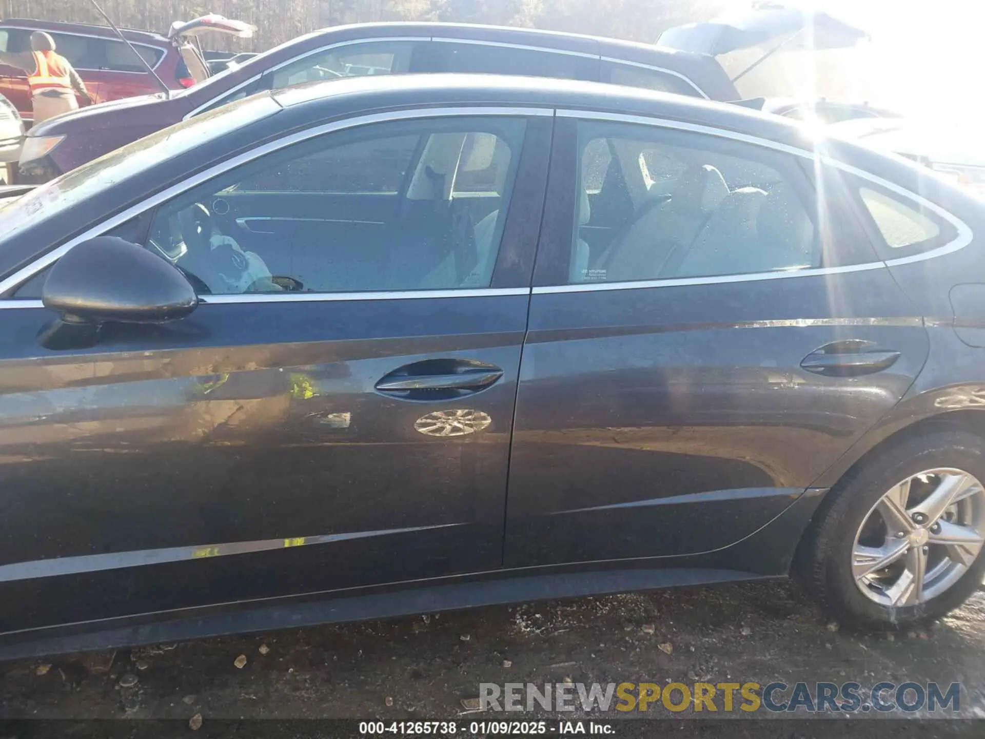 13 fotografías del automóvil dañado 5NPEG4JA9NH143121 HYUNDAI SONATA 2022