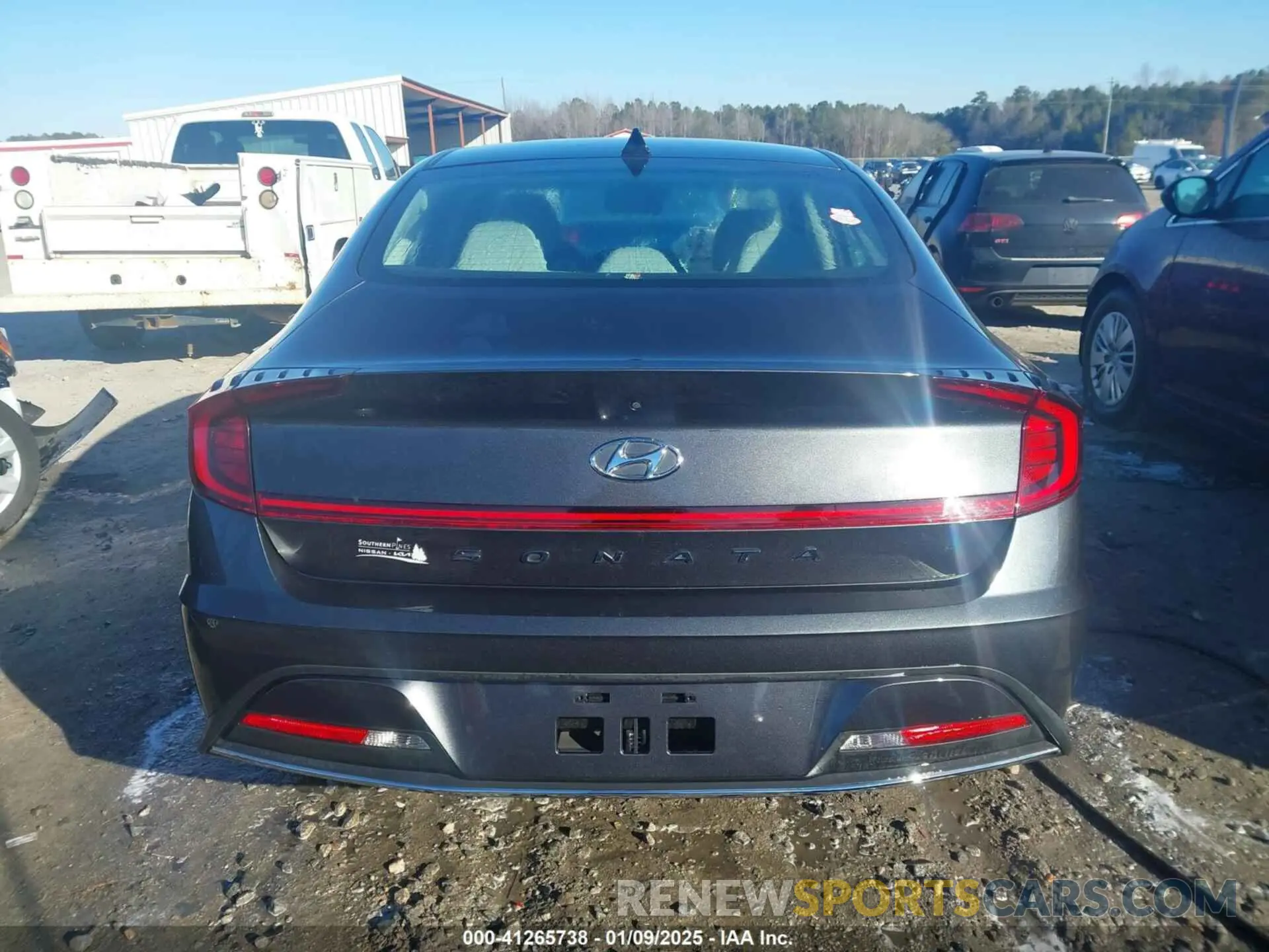 15 fotografías del automóvil dañado 5NPEG4JA9NH143121 HYUNDAI SONATA 2022