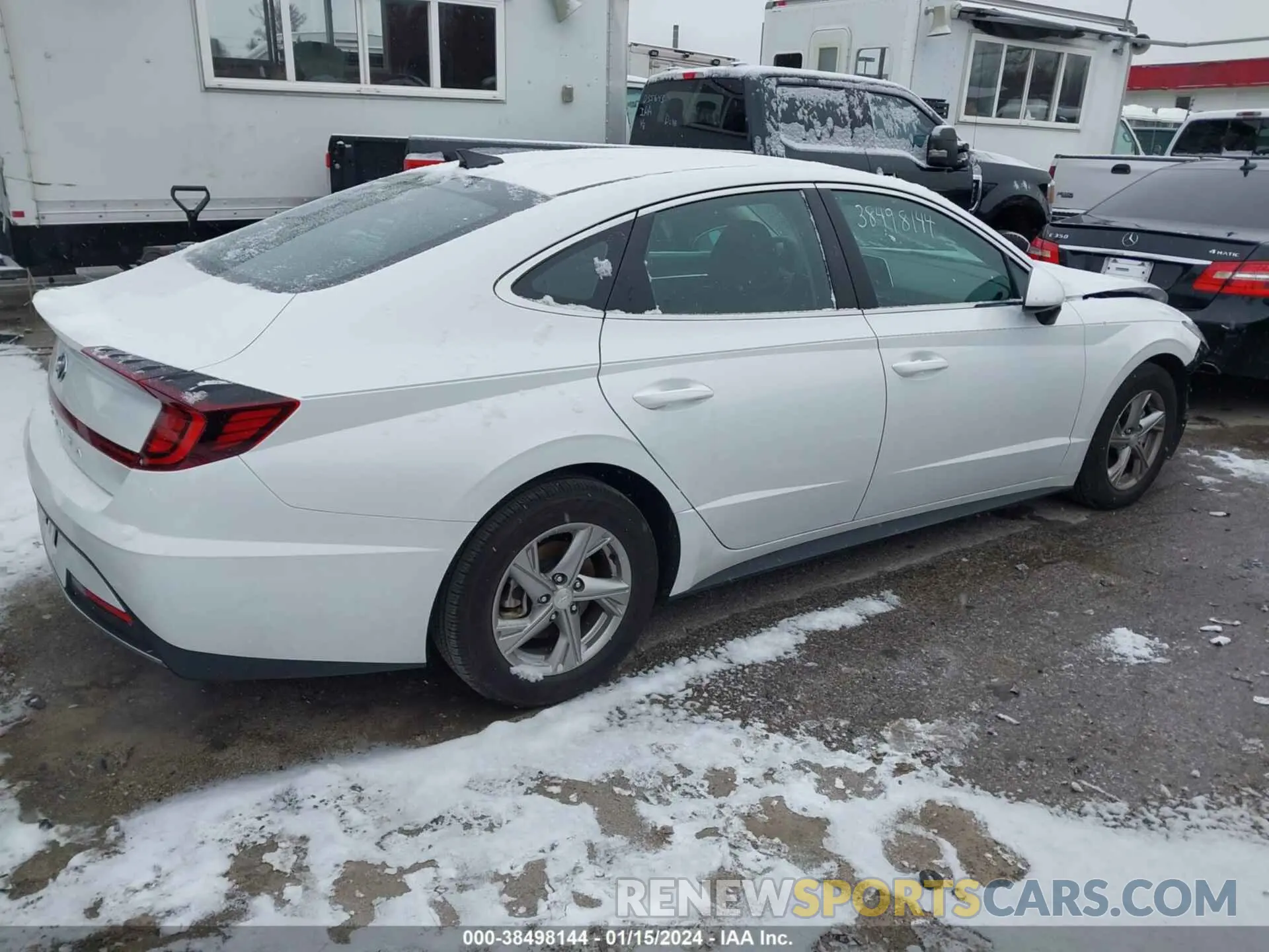 4 fotografías del automóvil dañado 5NPEG4JAXNH143533 HYUNDAI SONATA 2022
