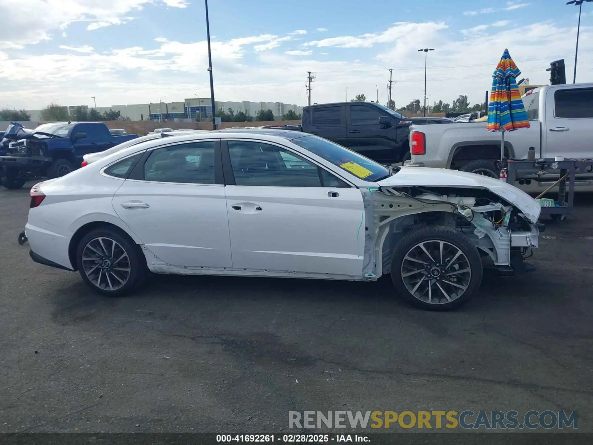 14 fotografías del automóvil dañado KMHL34J22NA227814 HYUNDAI SONATA 2022