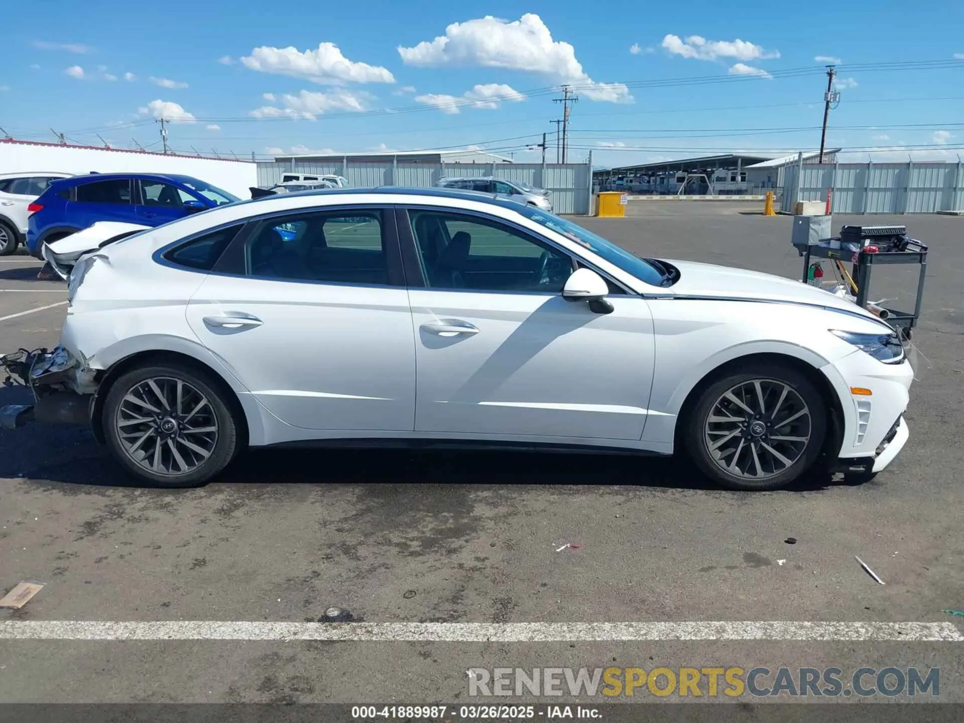 14 fotografías del automóvil dañado KMHL34J24NA188868 HYUNDAI SONATA 2022