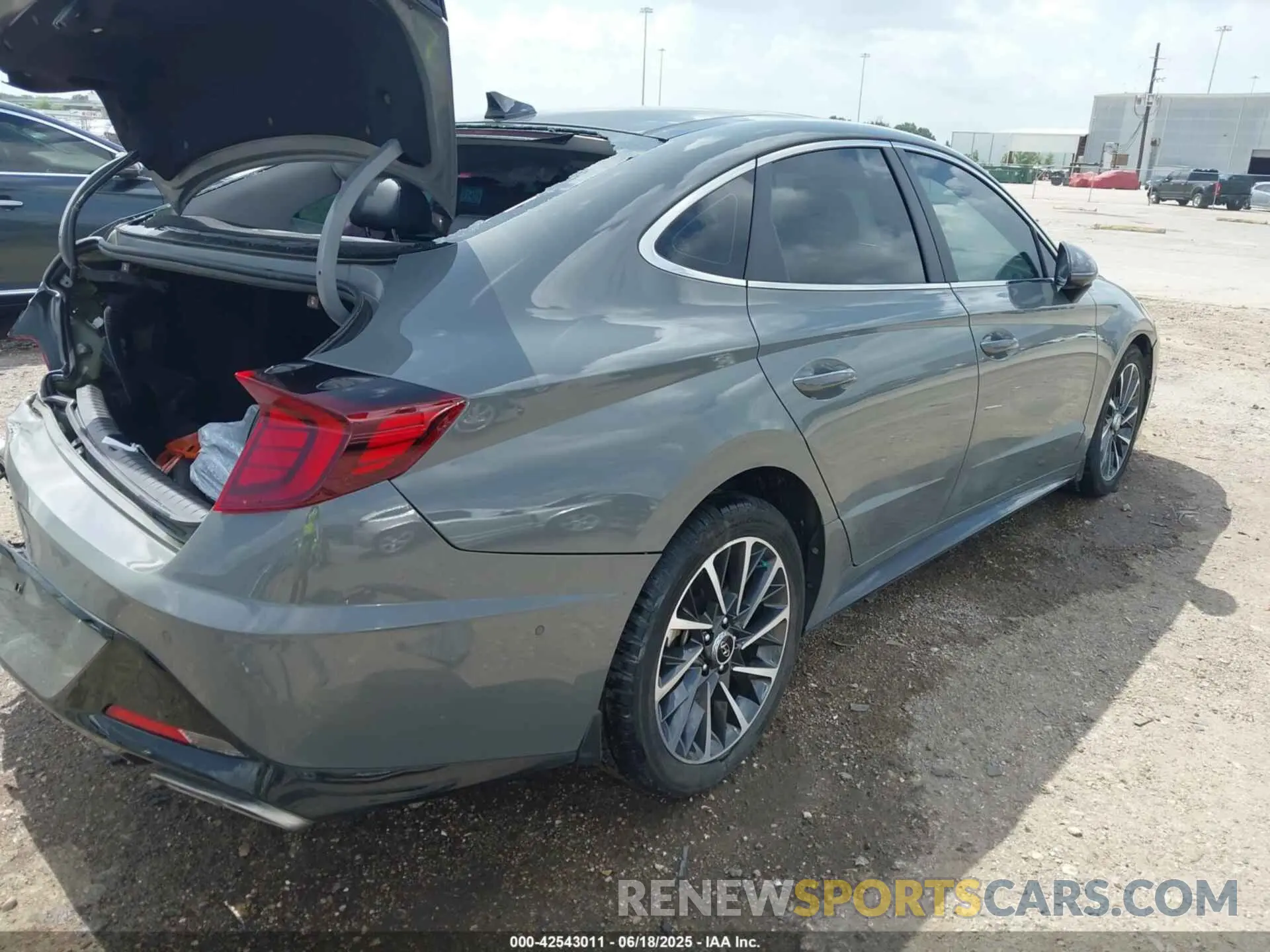 4 fotografías del automóvil dañado KMHL34J26NA237004 HYUNDAI SONATA 2022