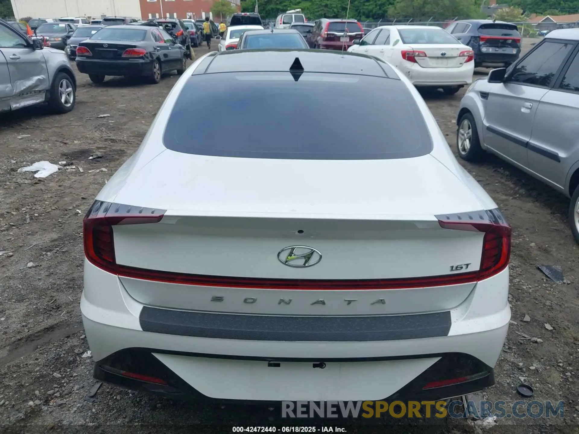 16 fotografías del automóvil dañado KMHL44J26NA212505 HYUNDAI SONATA 2022