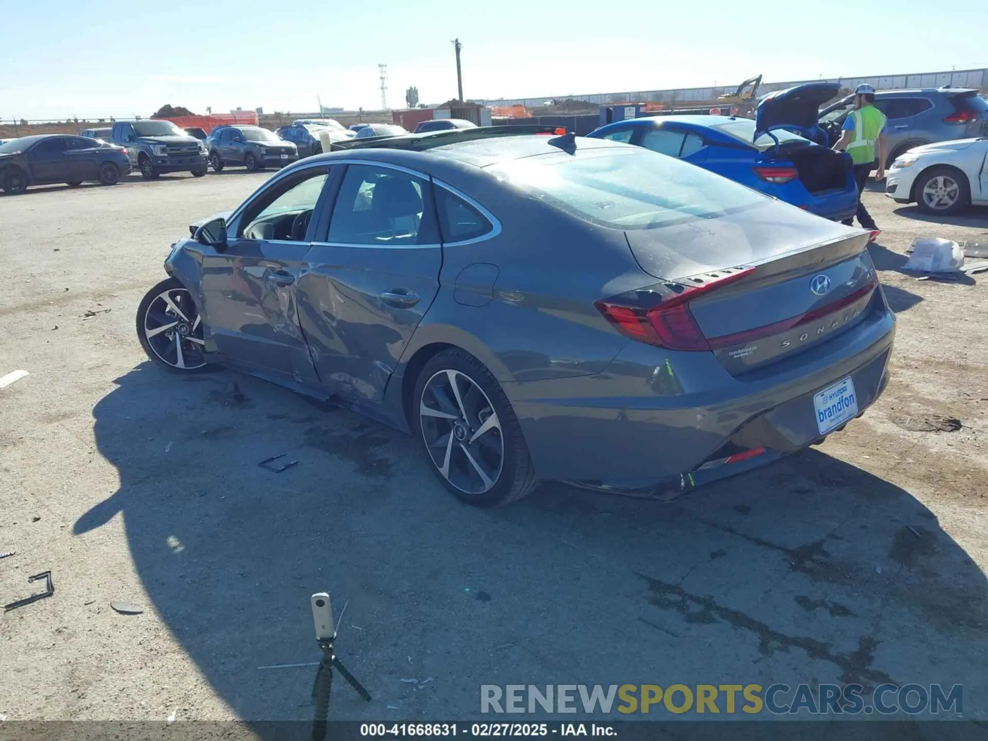 3 fotografías del automóvil dañado KMHL44J26NA240496 HYUNDAI SONATA 2022