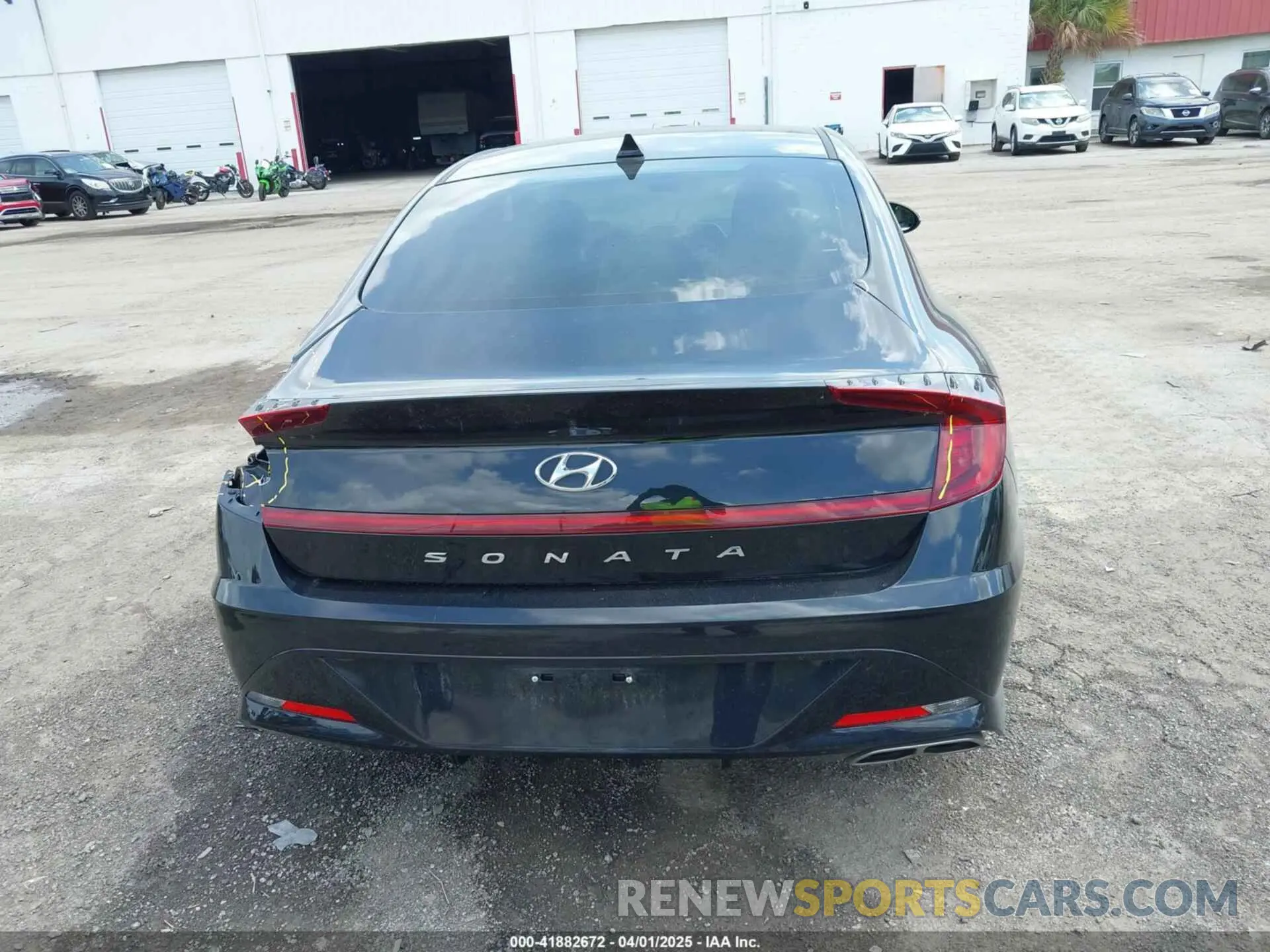 16 fotografías del automóvil dañado KMHL64JA2NA217007 HYUNDAI SONATA 2022