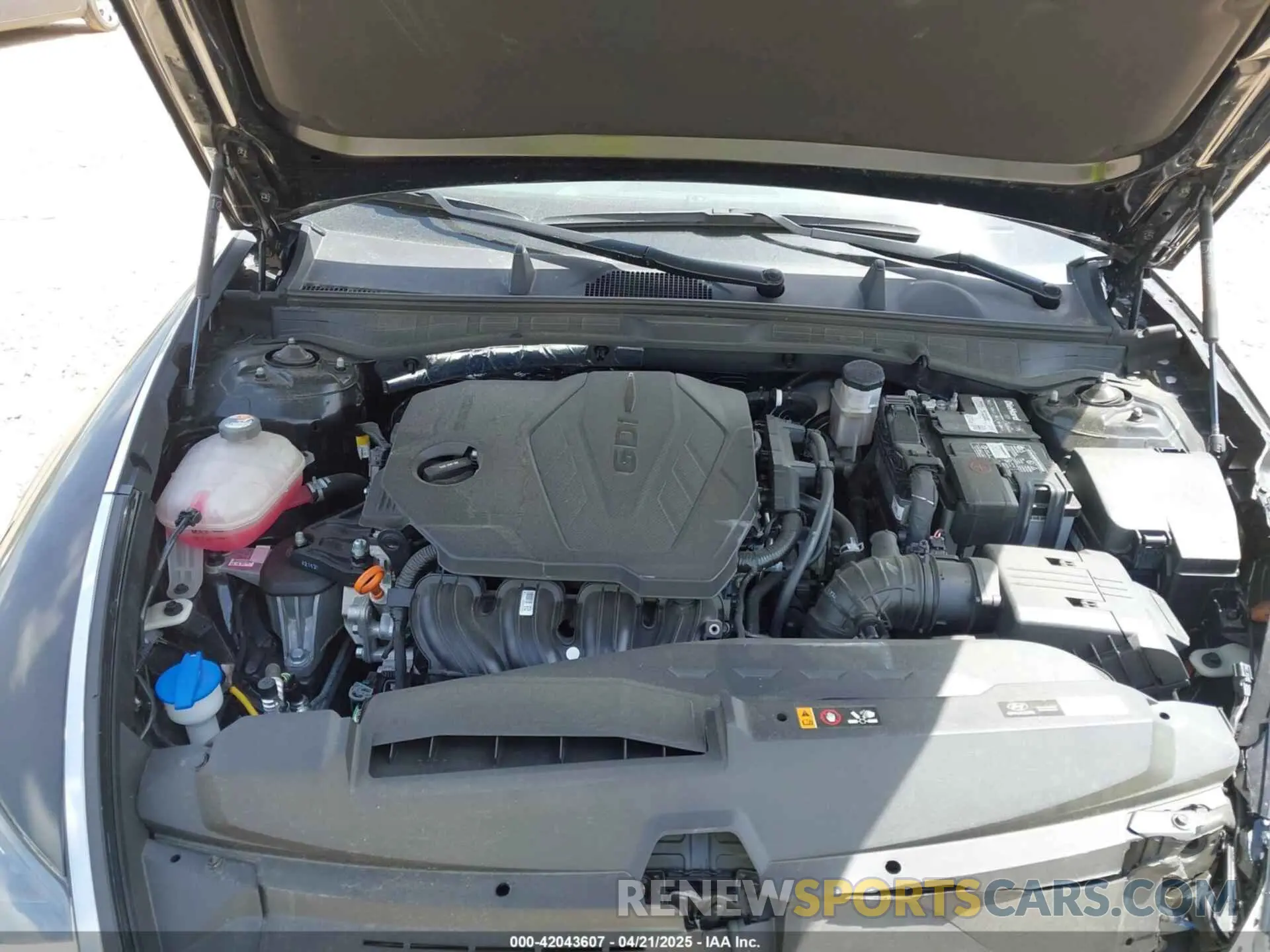 10 fotografías del automóvil dañado KMHL14JA0PA295917 HYUNDAI SONATA 2023