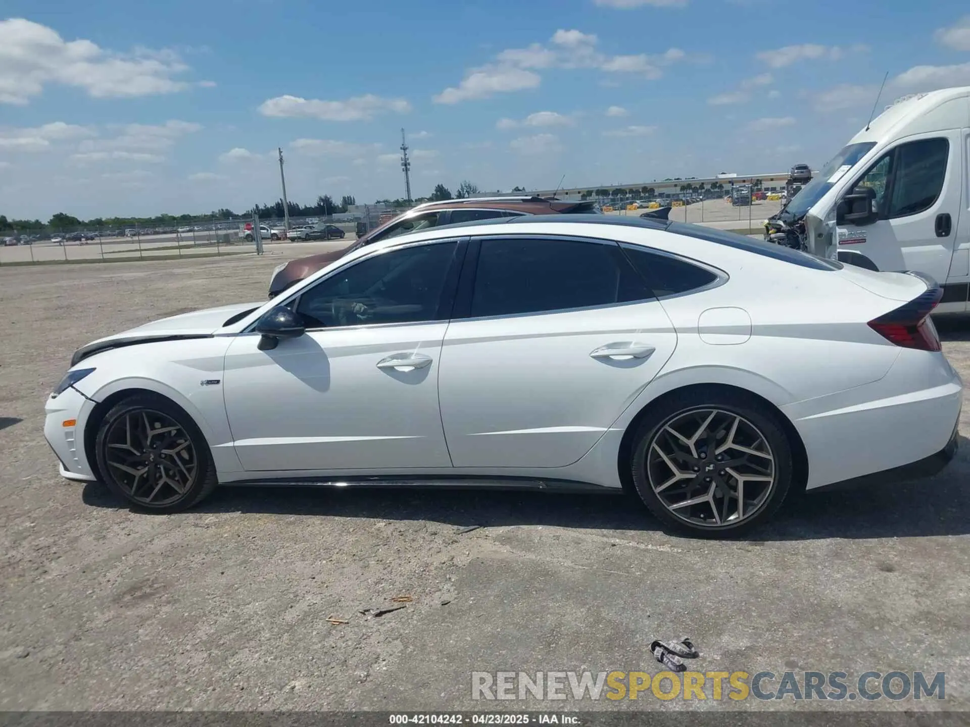 14 fotografías del automóvil dañado KMHL14JC8PA306230 HYUNDAI SONATA 2023