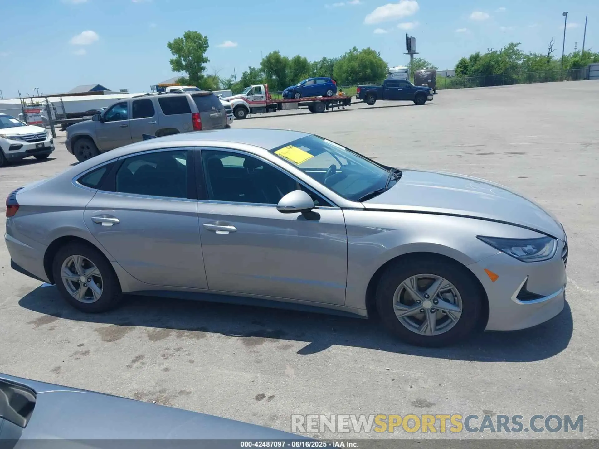14 fotografías del automóvil dañado KMHL24JA7PA259171 HYUNDAI SONATA 2023