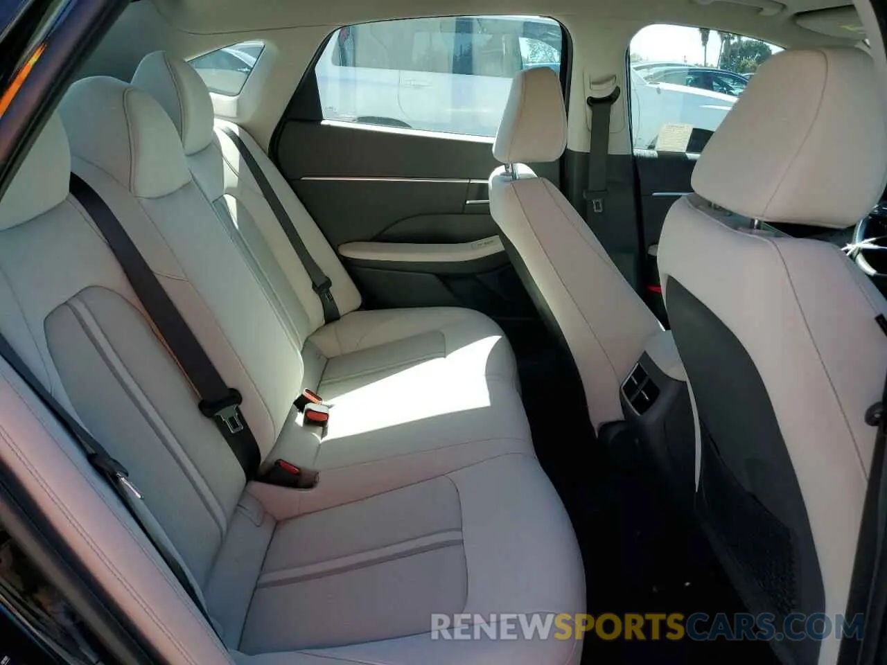 10 fotografías del automóvil dañado KMHL24JJ6PA081656 HYUNDAI SONATA 2023