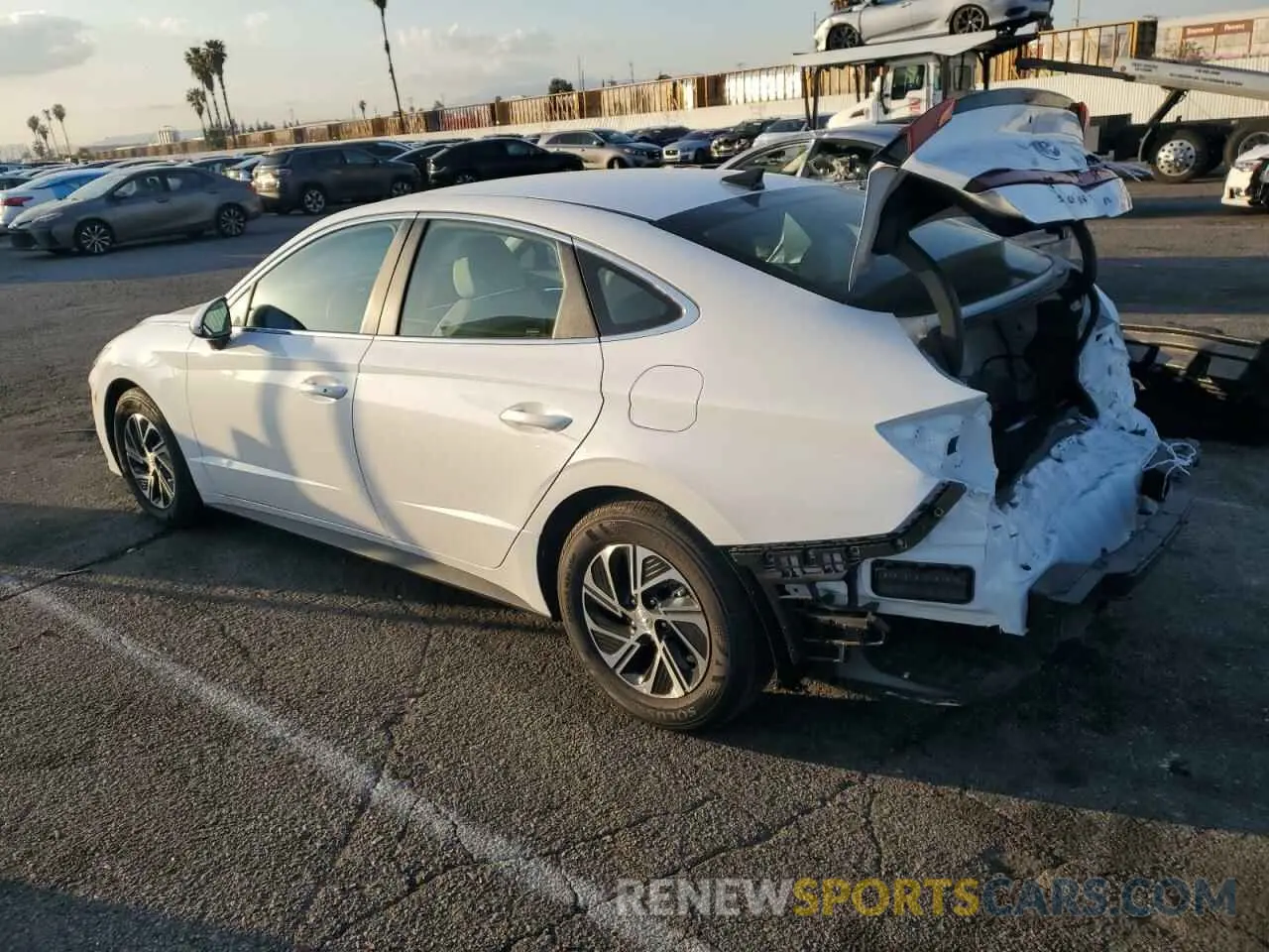 2 fotografías del automóvil dañado KMHL24JJ7PA081813 HYUNDAI SONATA 2023