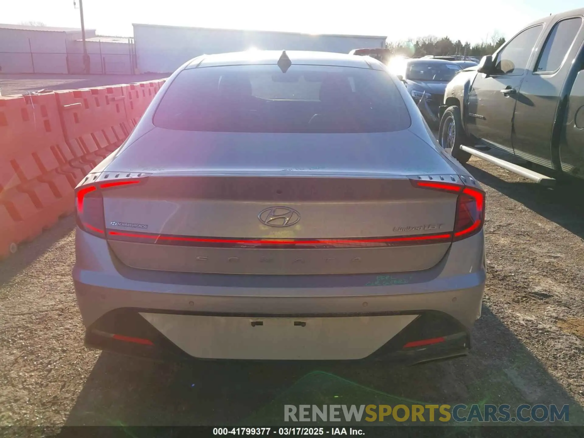 16 fotografías del automóvil dañado KMHL34J22PA337684 HYUNDAI SONATA 2023