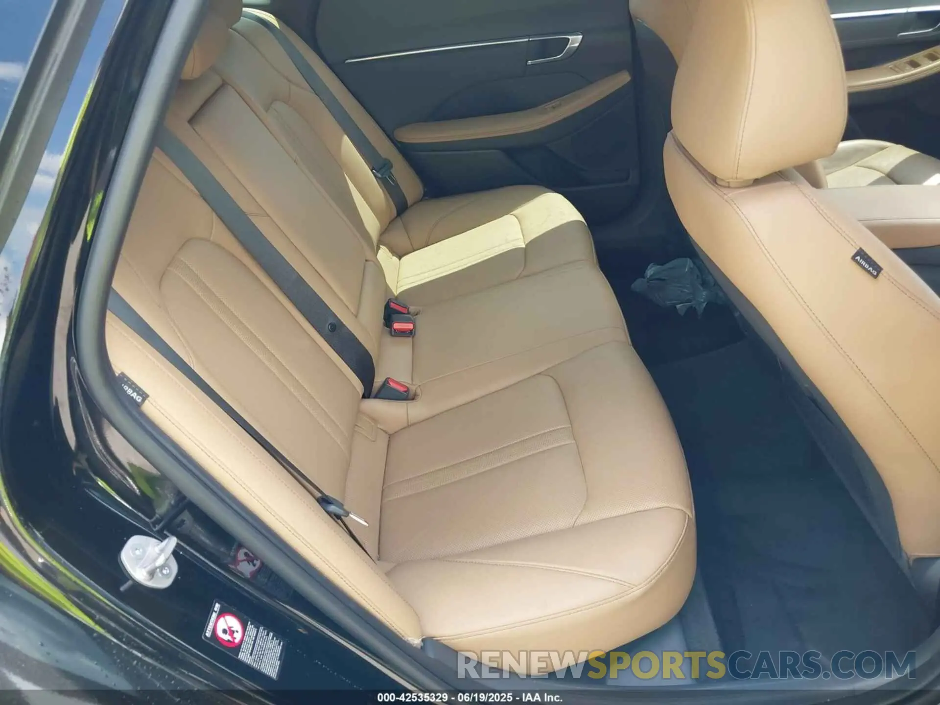 8 fotografías del automóvil dañado KMHL34J29PA330750 HYUNDAI SONATA 2023