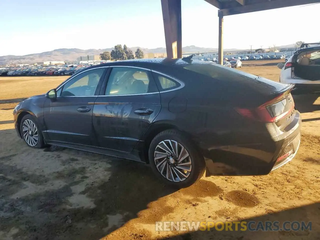 2 fotografías del automóvil dañado KMHL34JJ7PA077967 HYUNDAI SONATA 2023