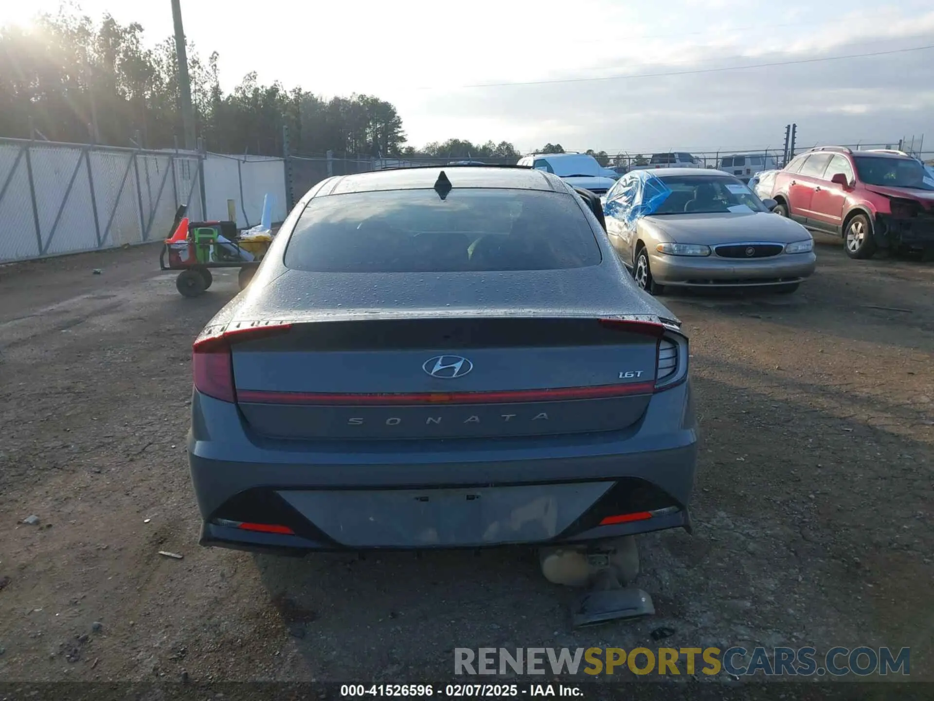 17 fotografías del automóvil dañado KMHL44J25PA276957 HYUNDAI SONATA 2023