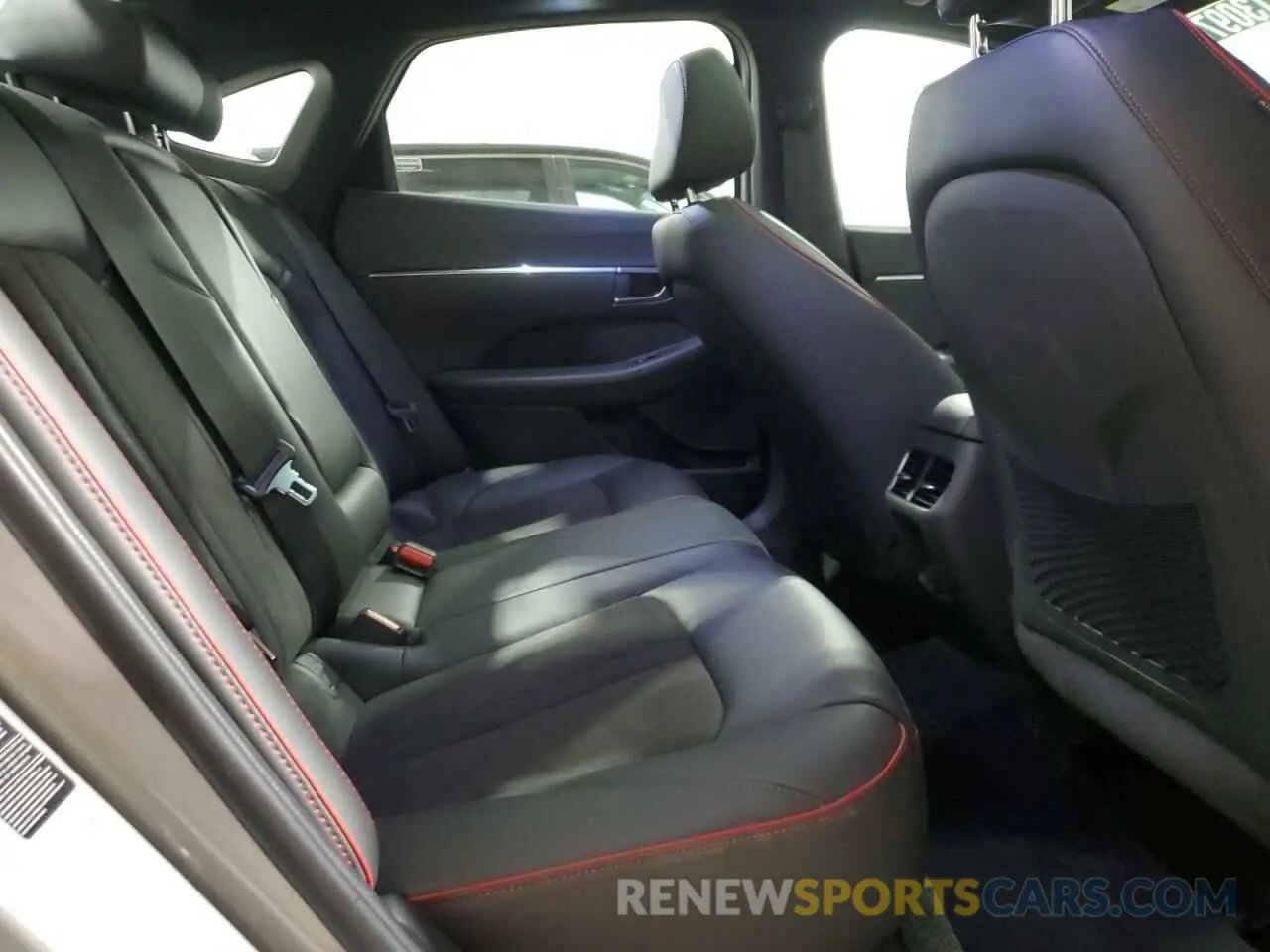 10 fotografías del automóvil dañado KMHL44J26PA280225 HYUNDAI SONATA 2023