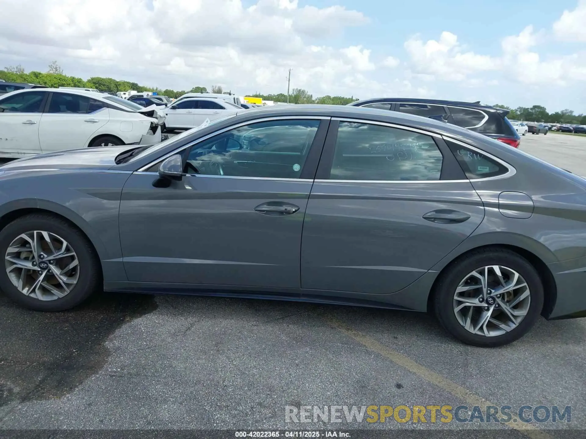 15 fotografías del automóvil dañado KMHL64JA0PA270047 HYUNDAI SONATA 2023
