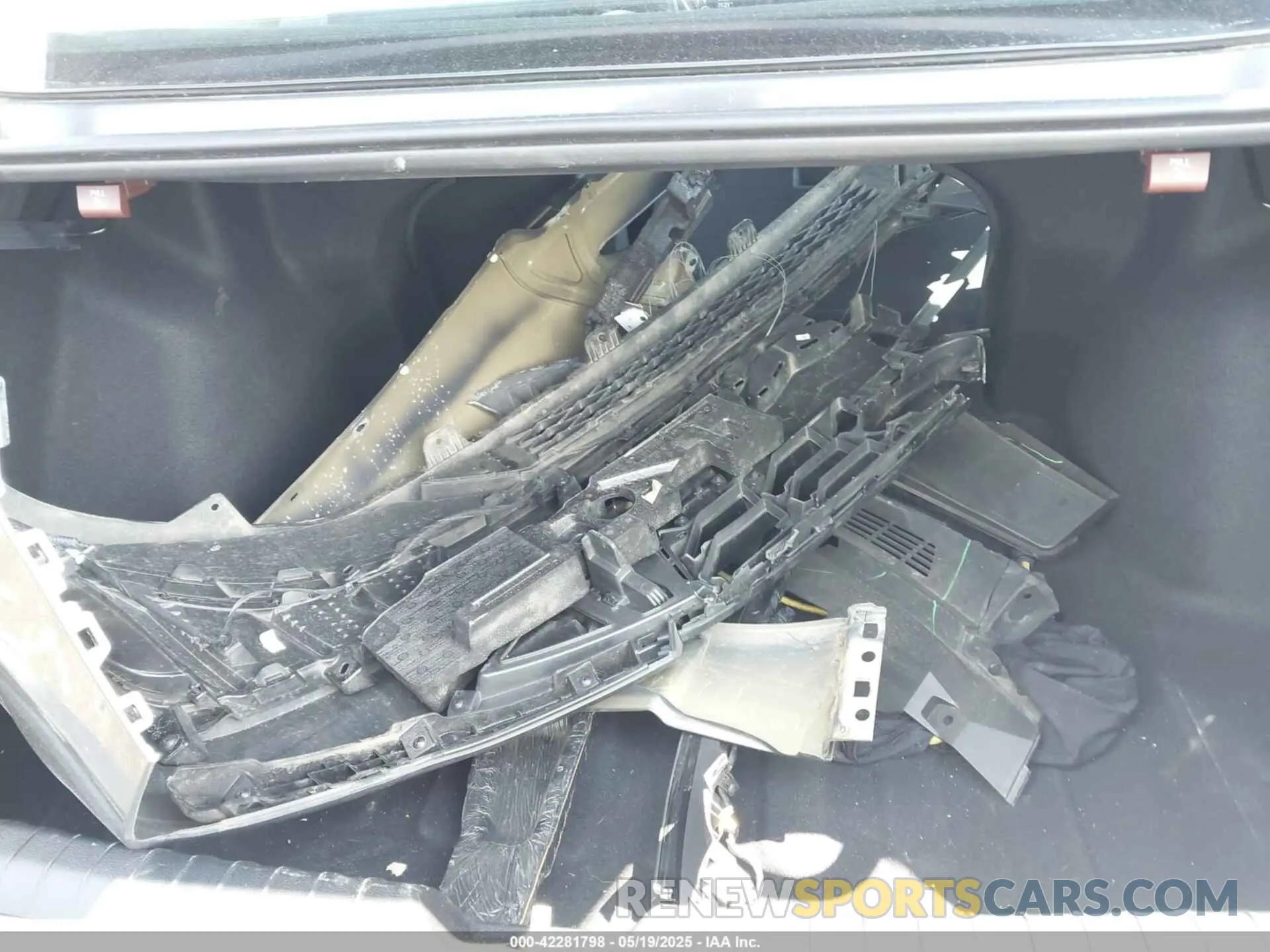 12 fotografías del automóvil dañado KMHL64JA1PA259977 HYUNDAI SONATA 2023