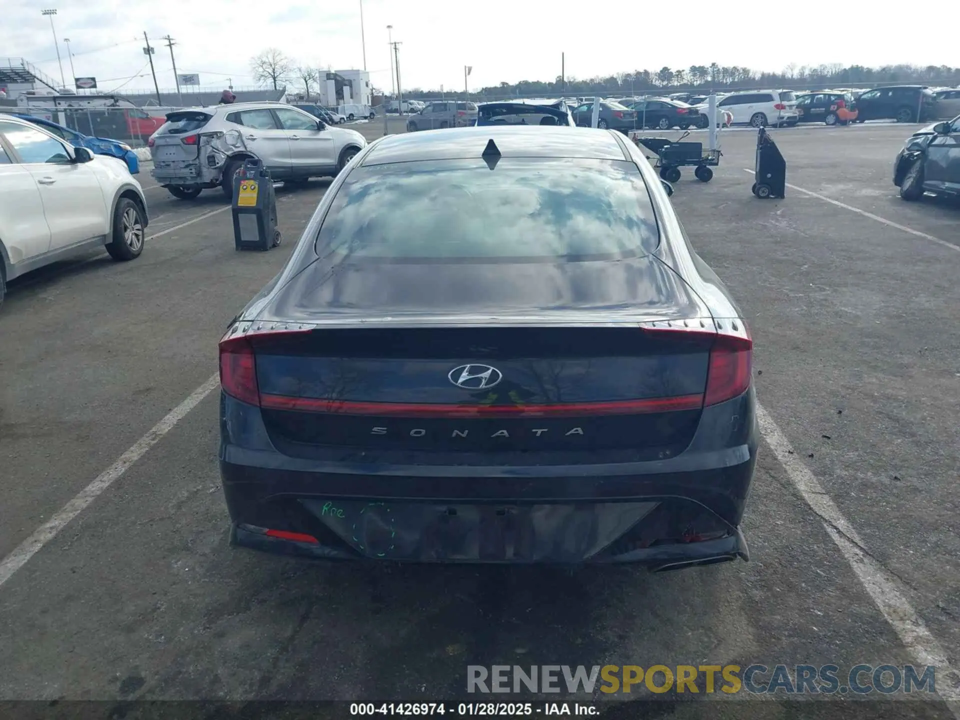 16 fotografías del automóvil dañado KMHL64JA1PA275970 HYUNDAI SONATA 2023