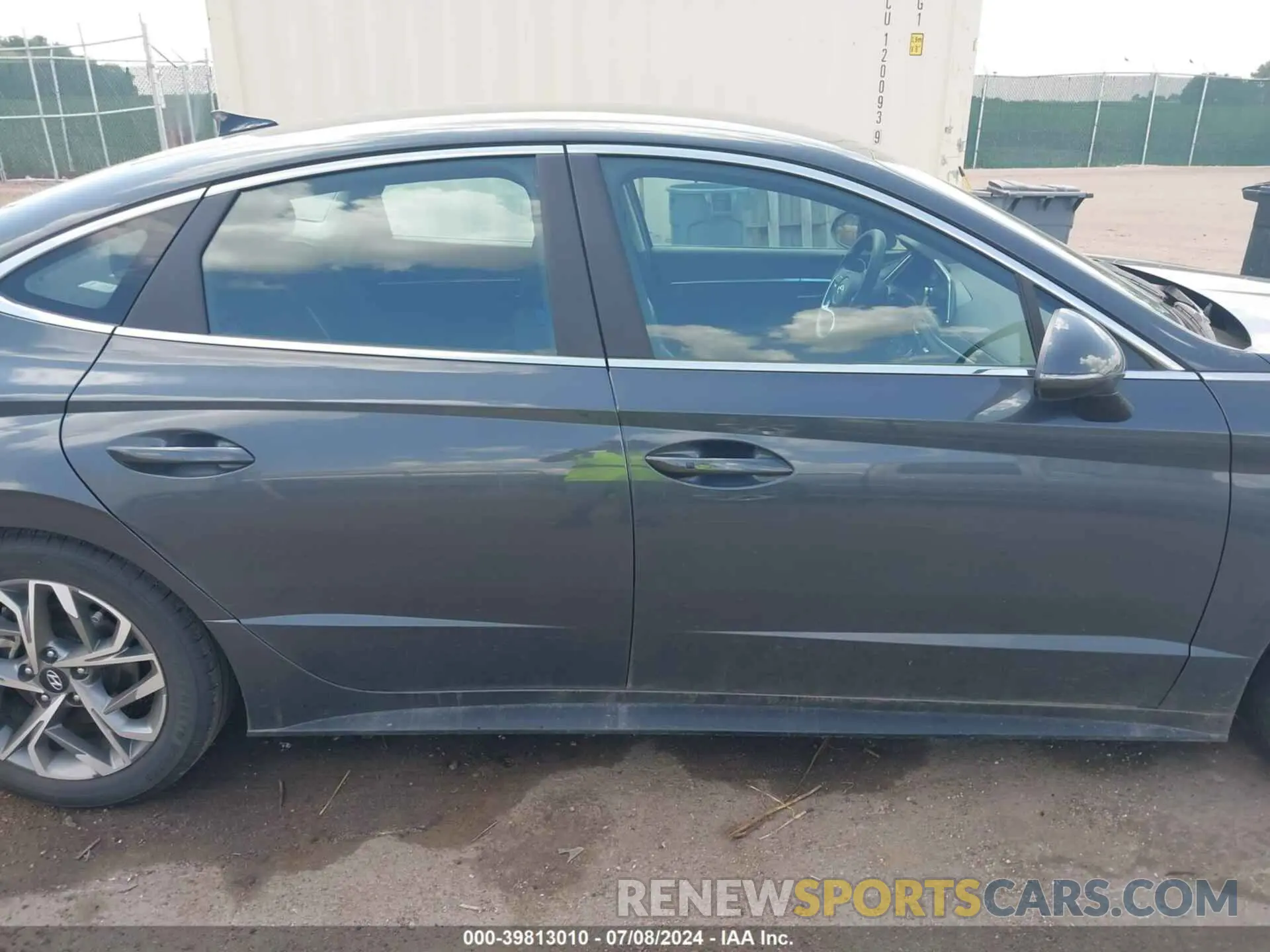 13 fotografías del automóvil dañado KMHL64JA2PA319703 HYUNDAI SONATA 2023
