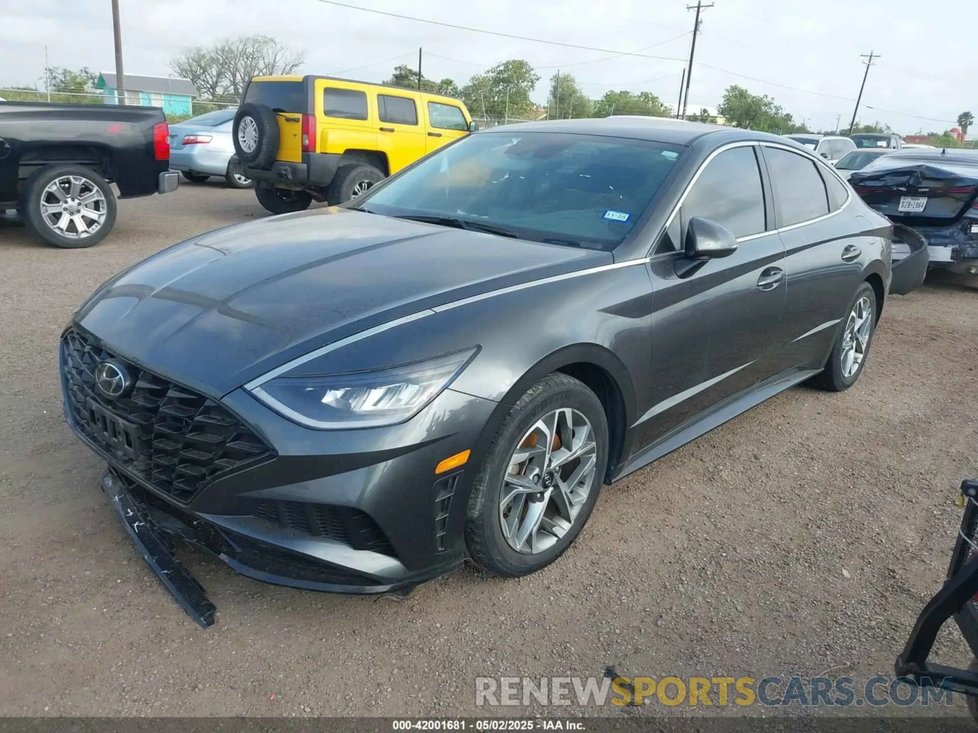 2 fotografías del automóvil dañado KMHL64JA3PA277879 HYUNDAI SONATA 2023