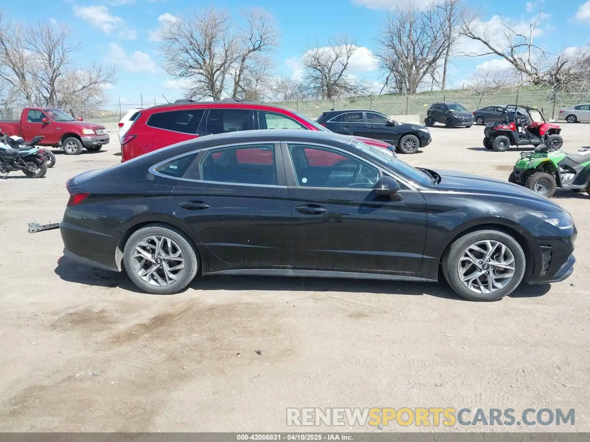14 fotografías del automóvil dañado KMHL64JA3PA282175 HYUNDAI SONATA 2023