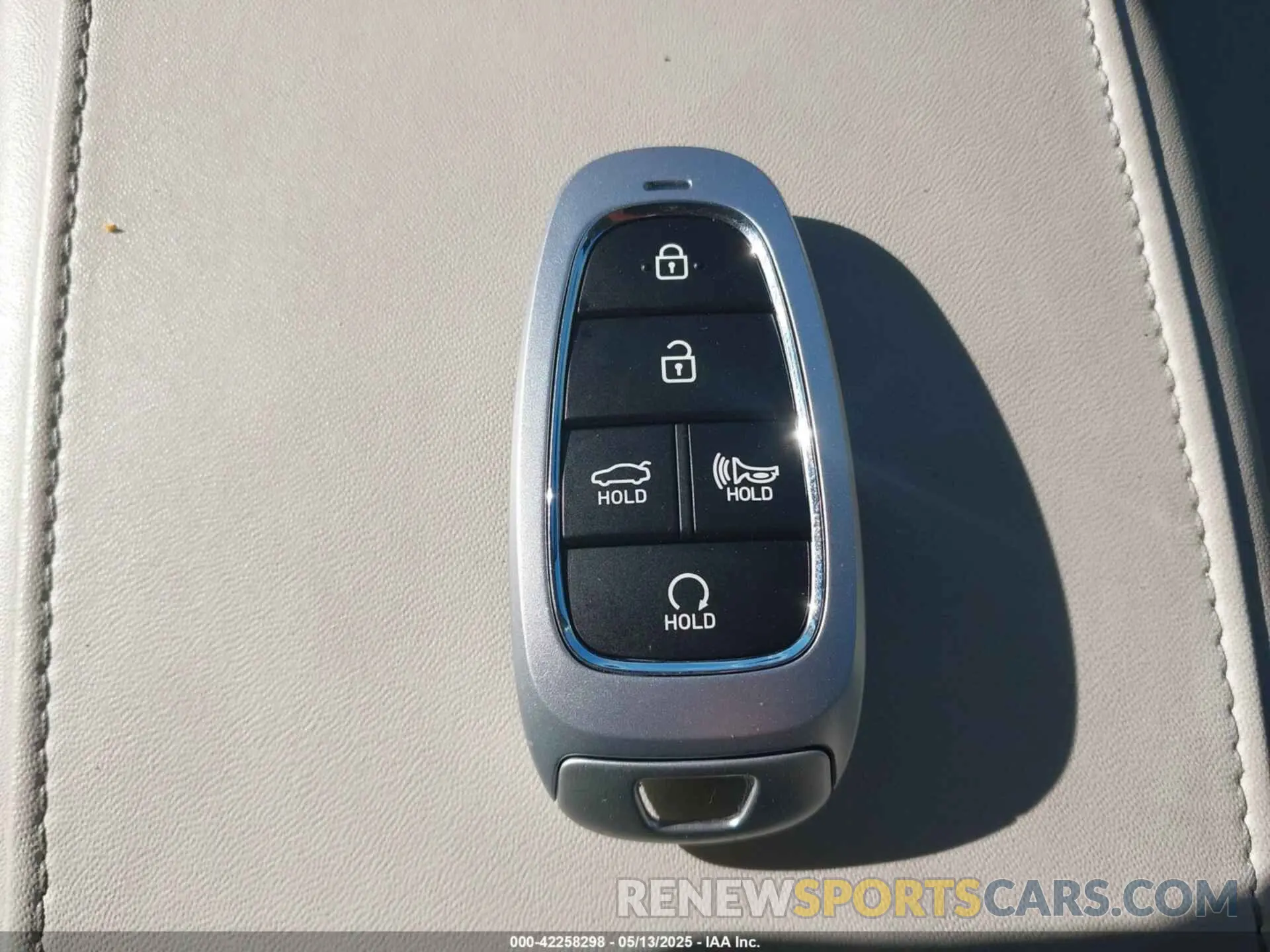 11 fotografías del automóvil dañado KMHL64JA3PA287926 HYUNDAI SONATA 2023
