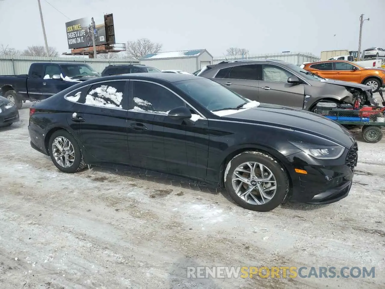 4 fotografías del automóvil dañado KMHL64JA4PA274165 HYUNDAI SONATA 2023