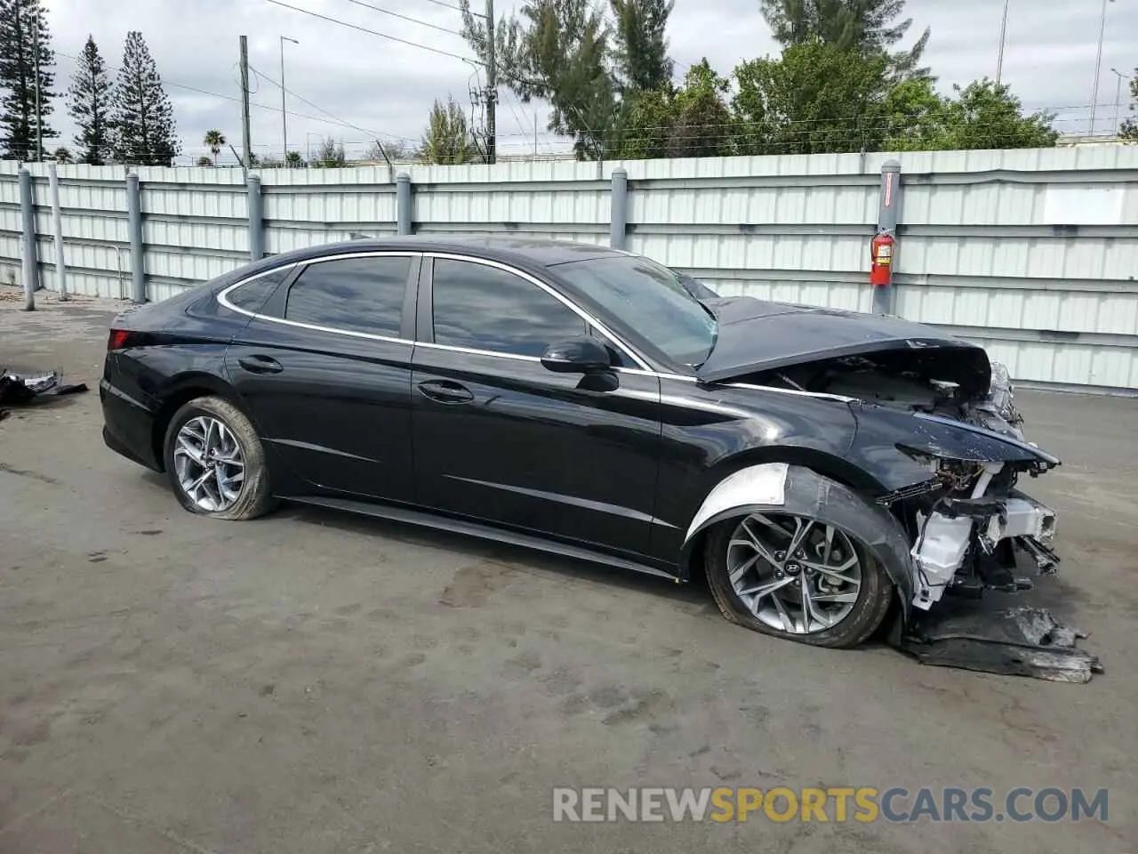 4 fotografías del automóvil dañado KMHL64JA4PA320755 HYUNDAI SONATA 2023