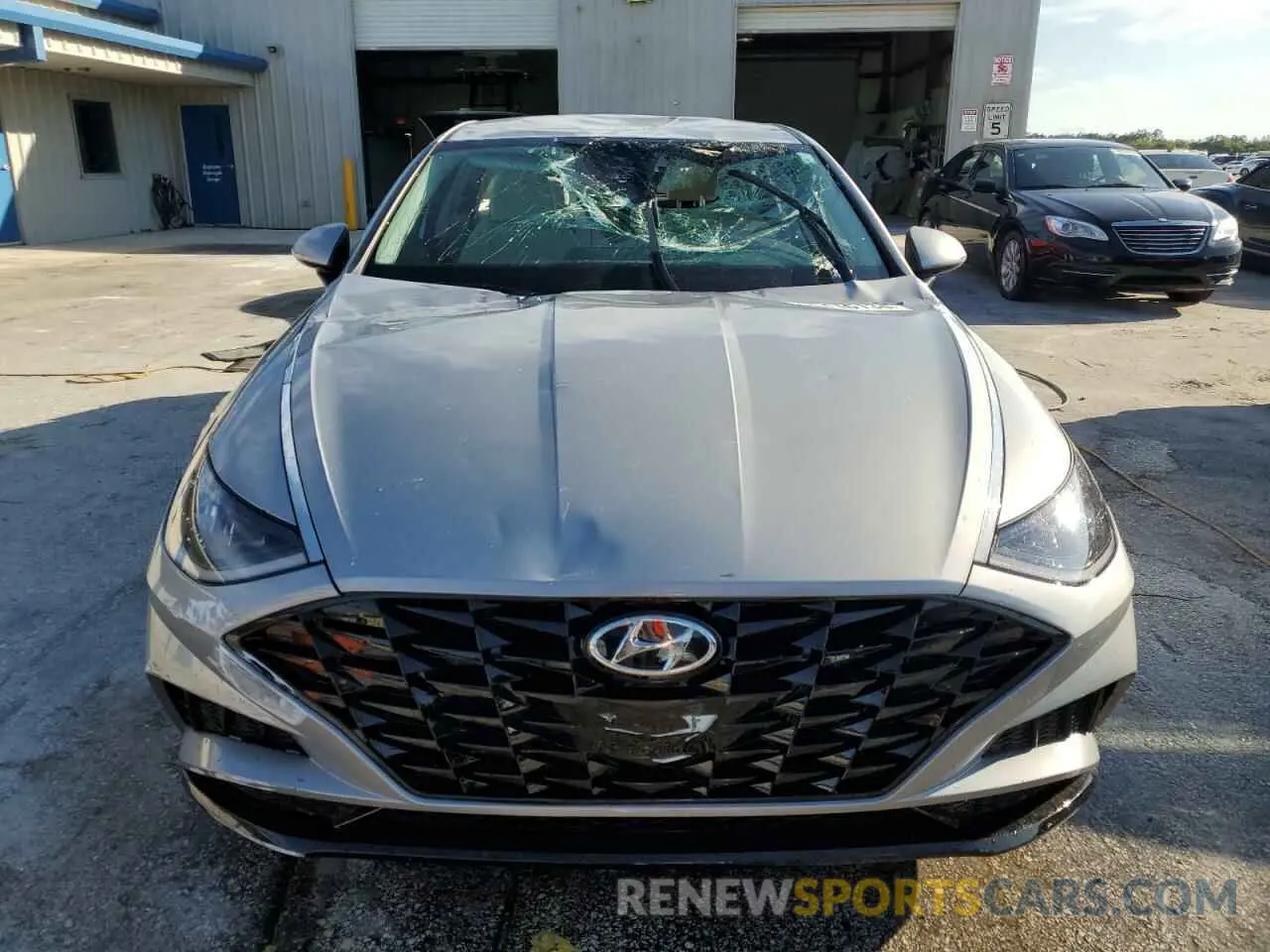 5 fotografías del automóvil dañado KMHL64JA5PA291055 HYUNDAI SONATA 2023