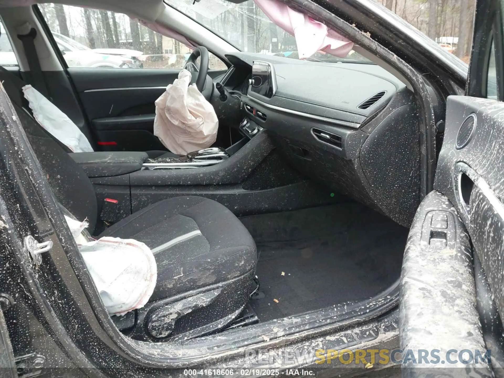 5 fotografías del automóvil dañado KMHL64JA6PA346774 HYUNDAI SONATA 2023