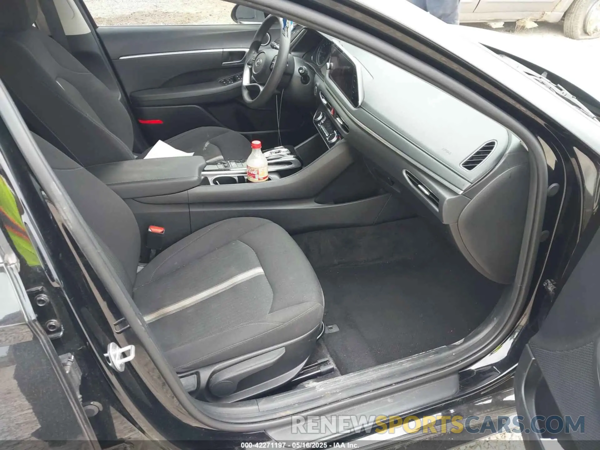 5 fotografías del automóvil dañado KMHL64JA7PA257036 HYUNDAI SONATA 2023