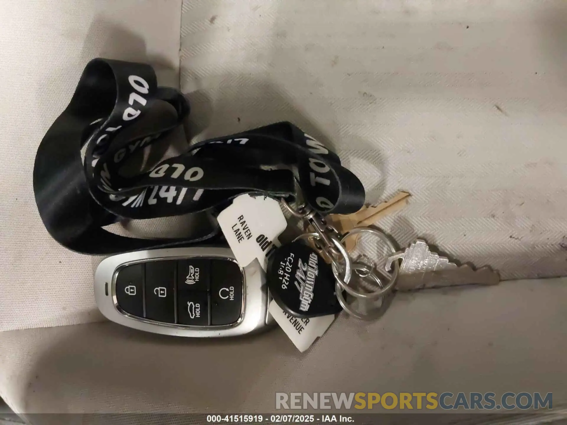11 fotografías del automóvil dañado KMHL64JA7PA316568 HYUNDAI SONATA 2023