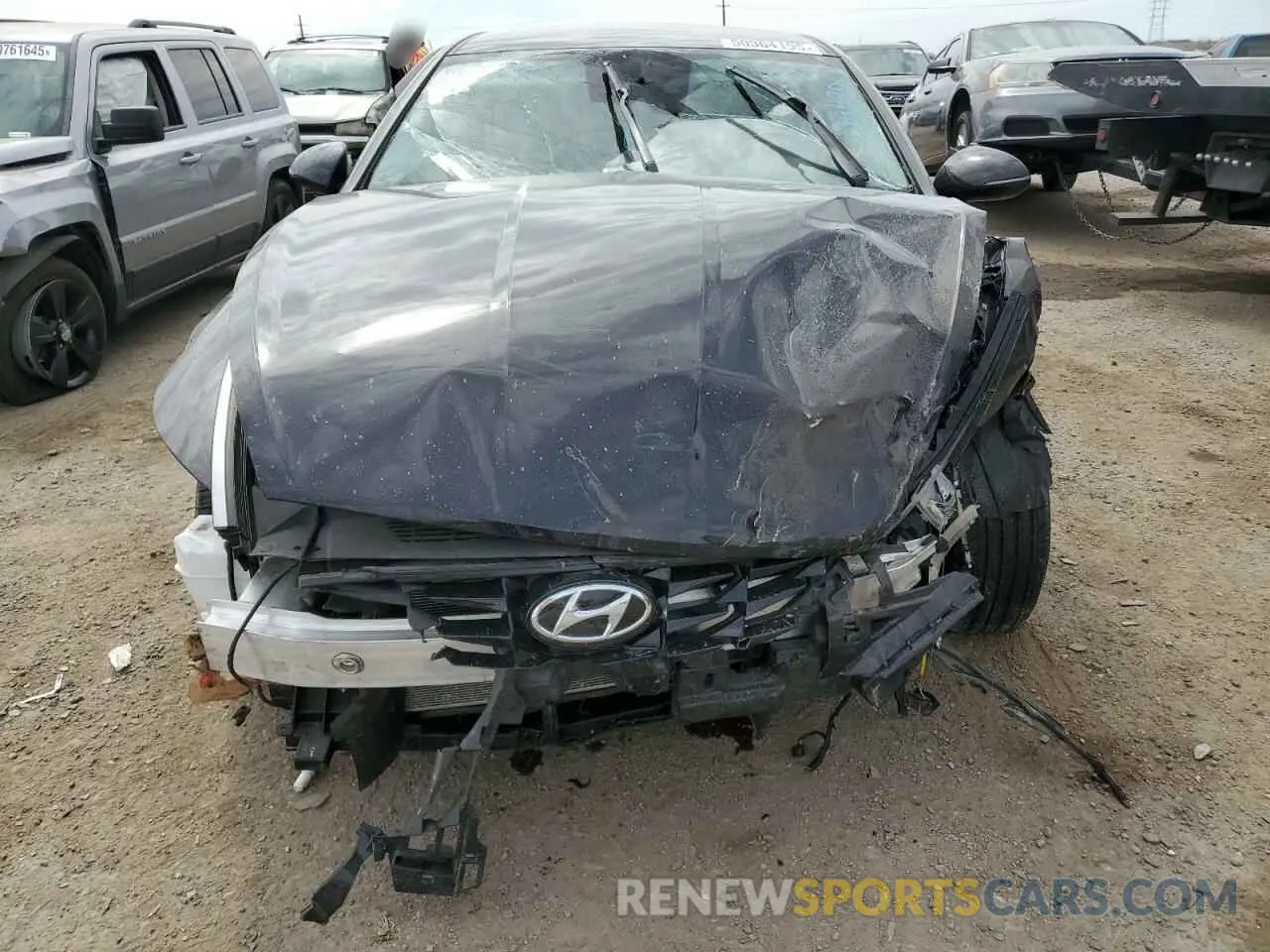 5 fotografías del automóvil dañado KMHL64JA7PA329420 HYUNDAI SONATA 2023