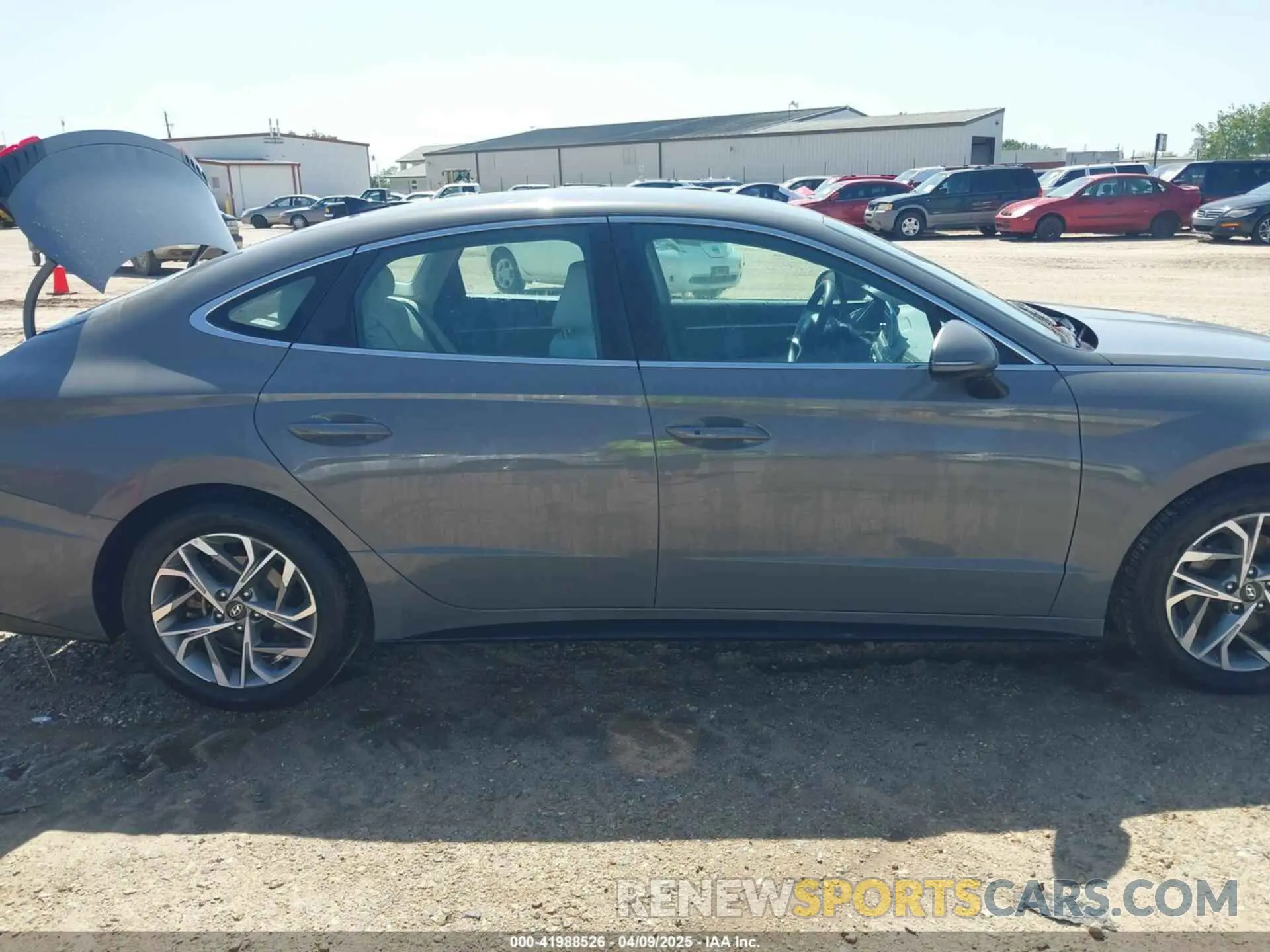13 fotografías del automóvil dañado KMHL64JAXPA288278 HYUNDAI SONATA 2023