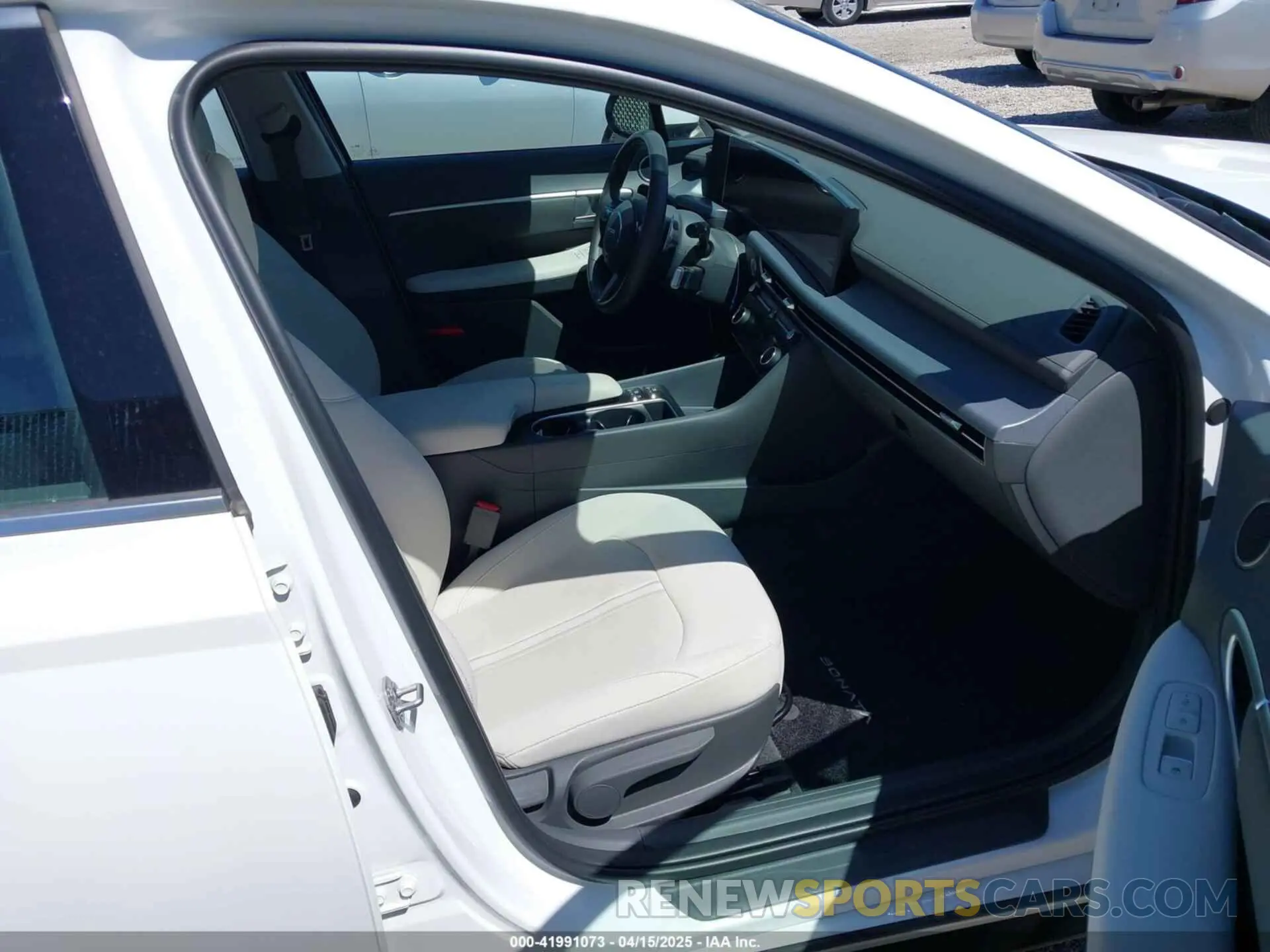 5 fotografías del automóvil dañado KMHL14JA8RA379762 HYUNDAI SONATA 2024