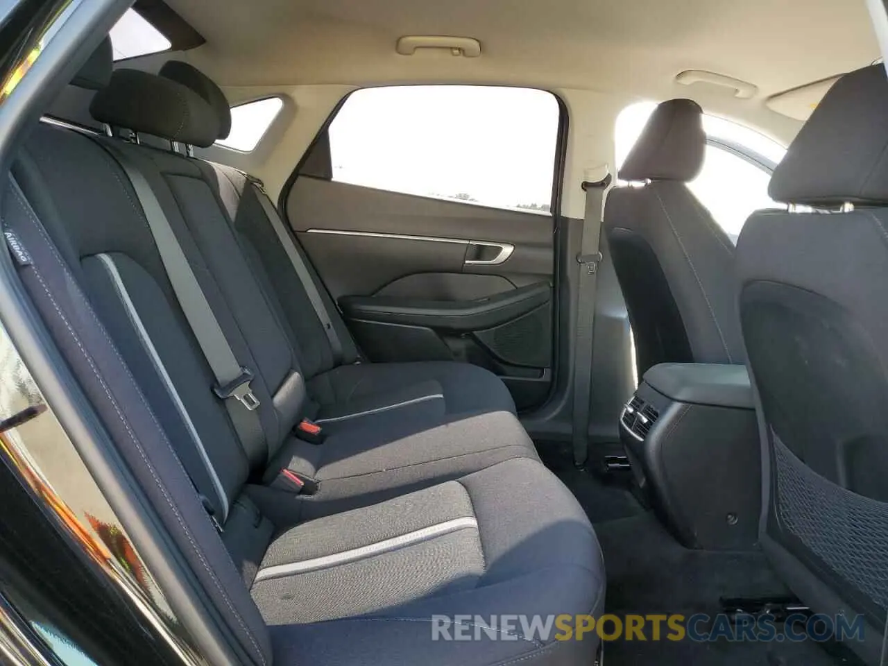 10 fotografías del automóvil dañado KMHL34JJ1RA086800 HYUNDAI SONATA 2024