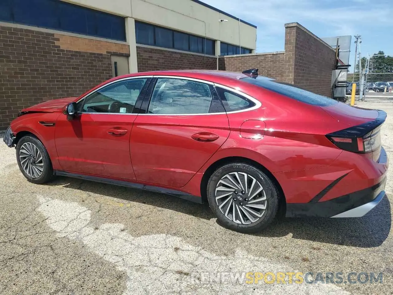 2 fotografías del automóvil dañado KMHL34JJ7RA097977 HYUNDAI SONATA 2024