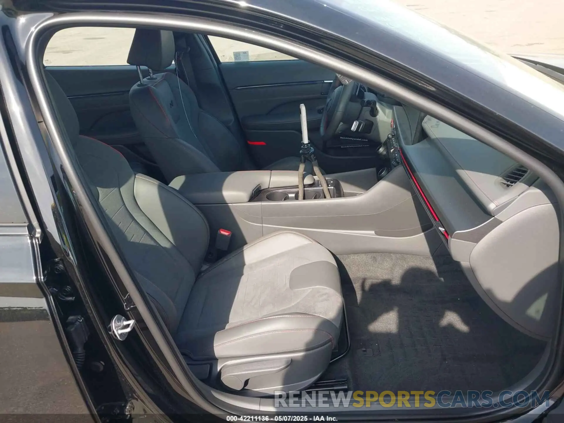 5 fotografías del automóvil dañado KMHL54JCXRA388422 HYUNDAI SONATA 2024