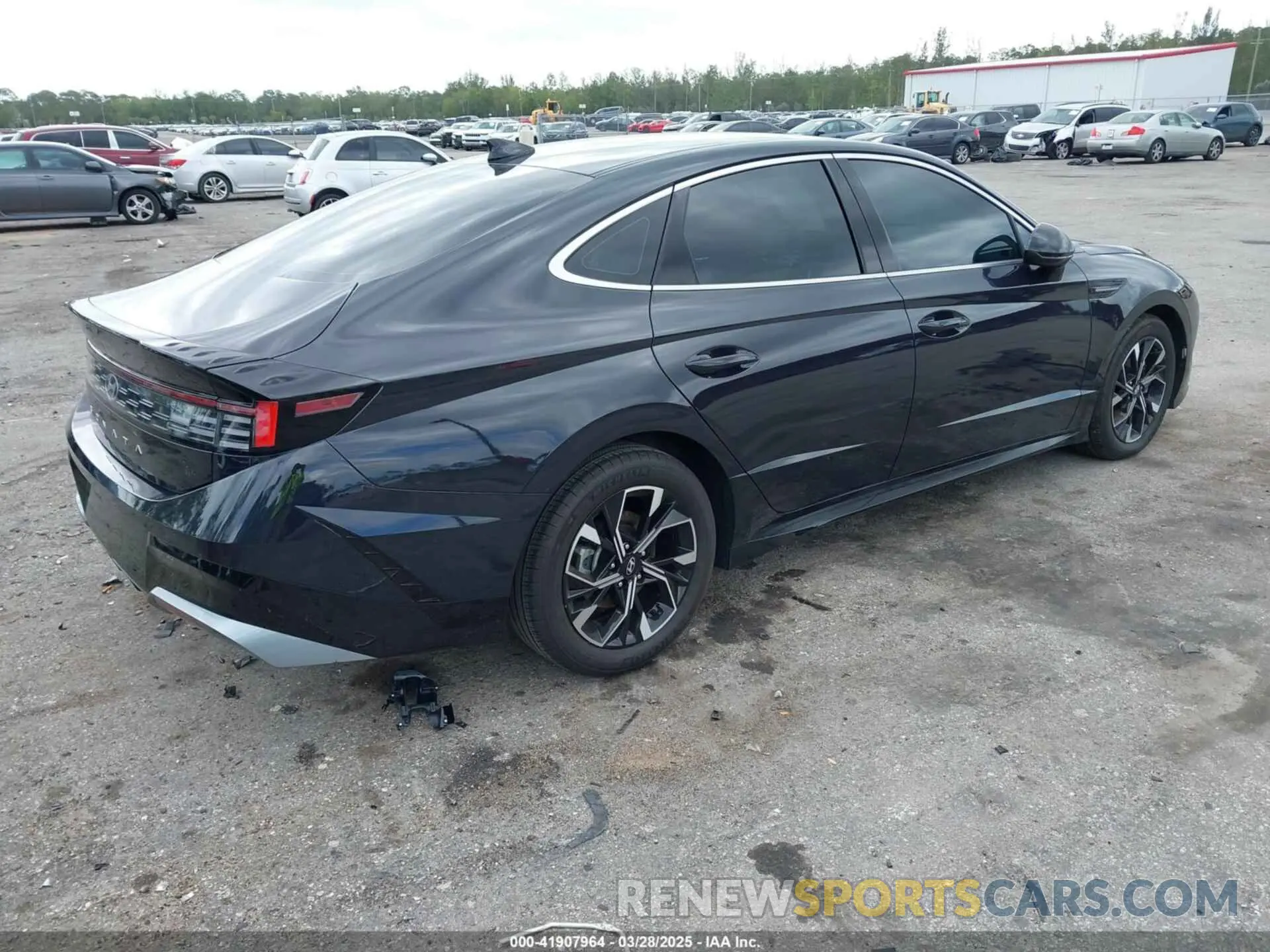 4 fotografías del automóvil dañado KMHL64JA1RA354932 HYUNDAI SONATA 2024