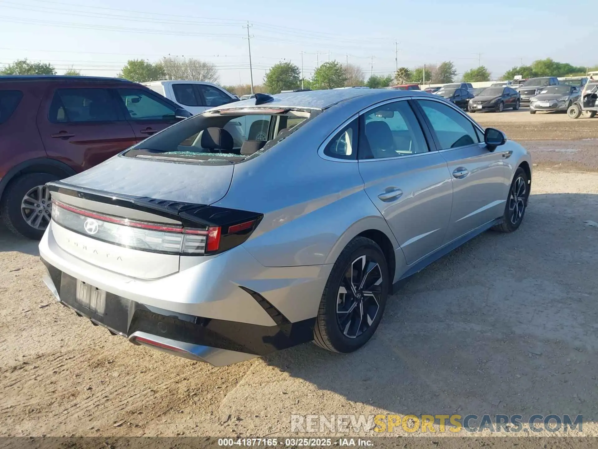 4 fotografías del automóvil dañado KMHL64JA1RA376591 HYUNDAI SONATA 2024