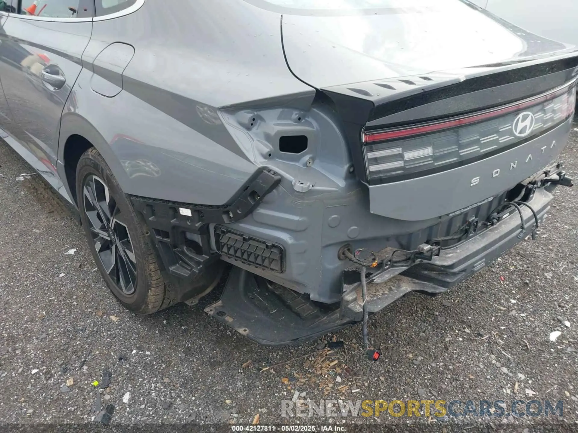 18 fotografías del automóvil dañado KMHL64JA1RA410030 HYUNDAI SONATA 2024