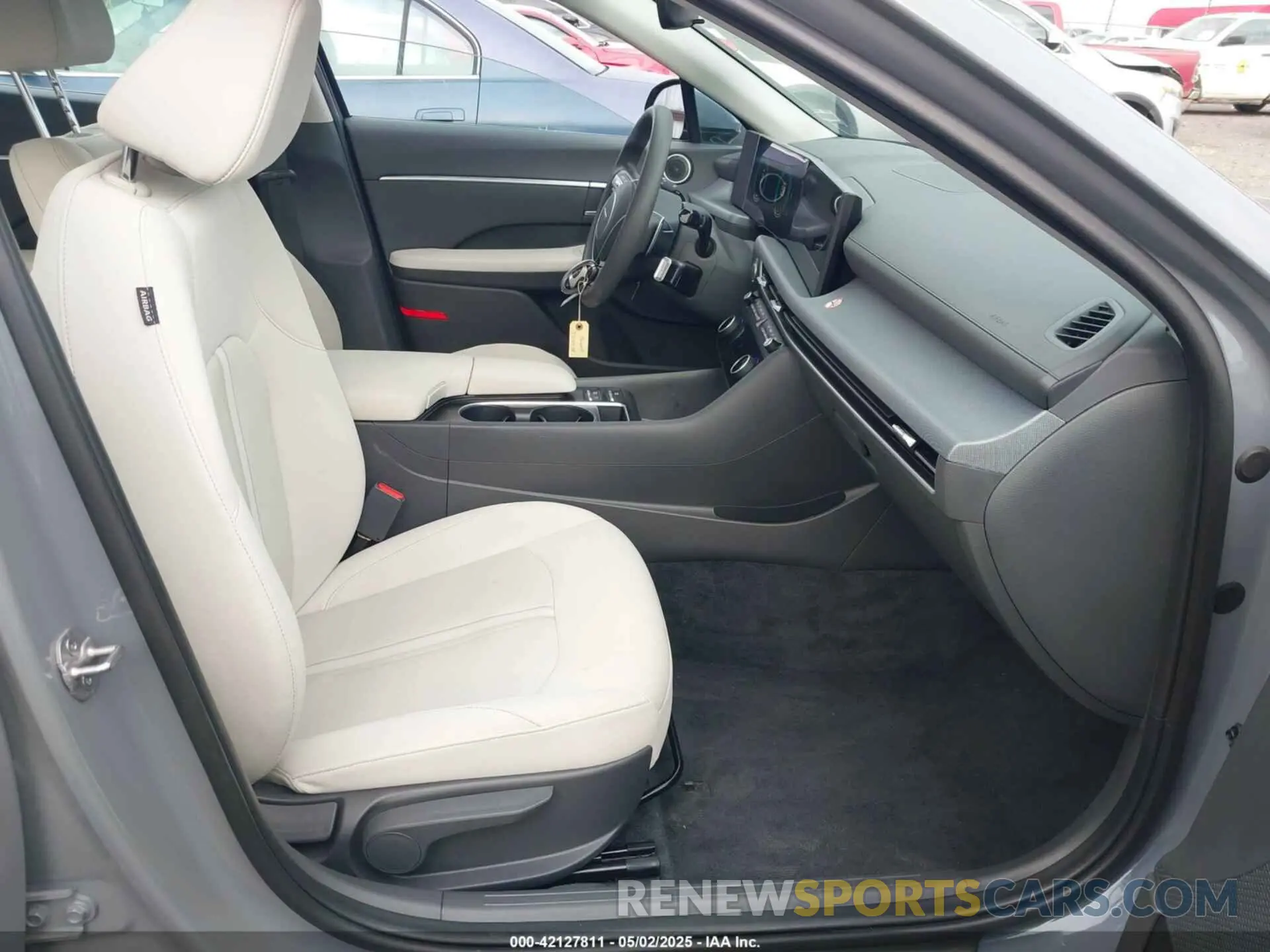 5 fotografías del automóvil dañado KMHL64JA1RA410030 HYUNDAI SONATA 2024