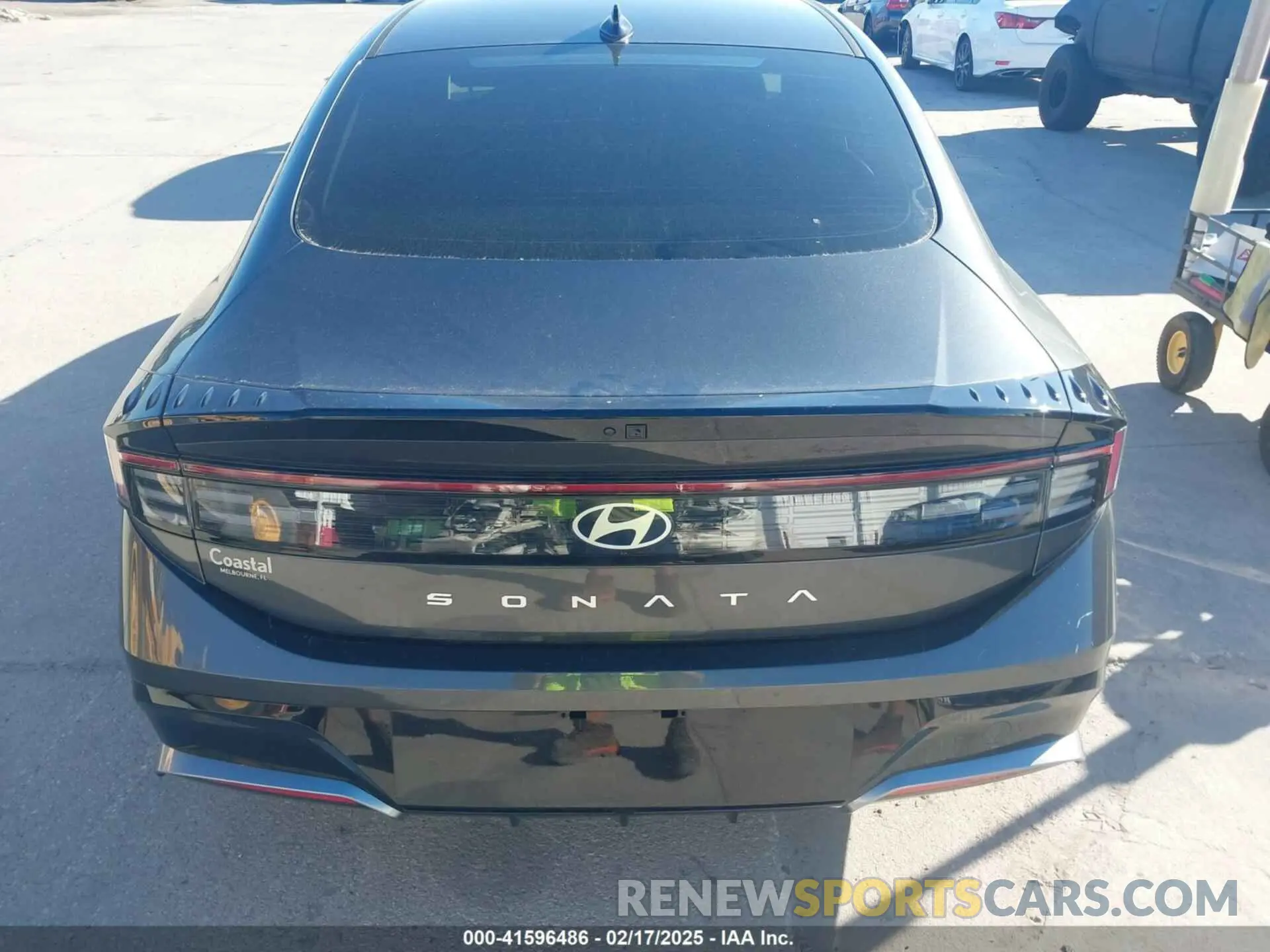 17 fotografías del automóvil dañado KMHL64JA2RA352851 HYUNDAI SONATA 2024